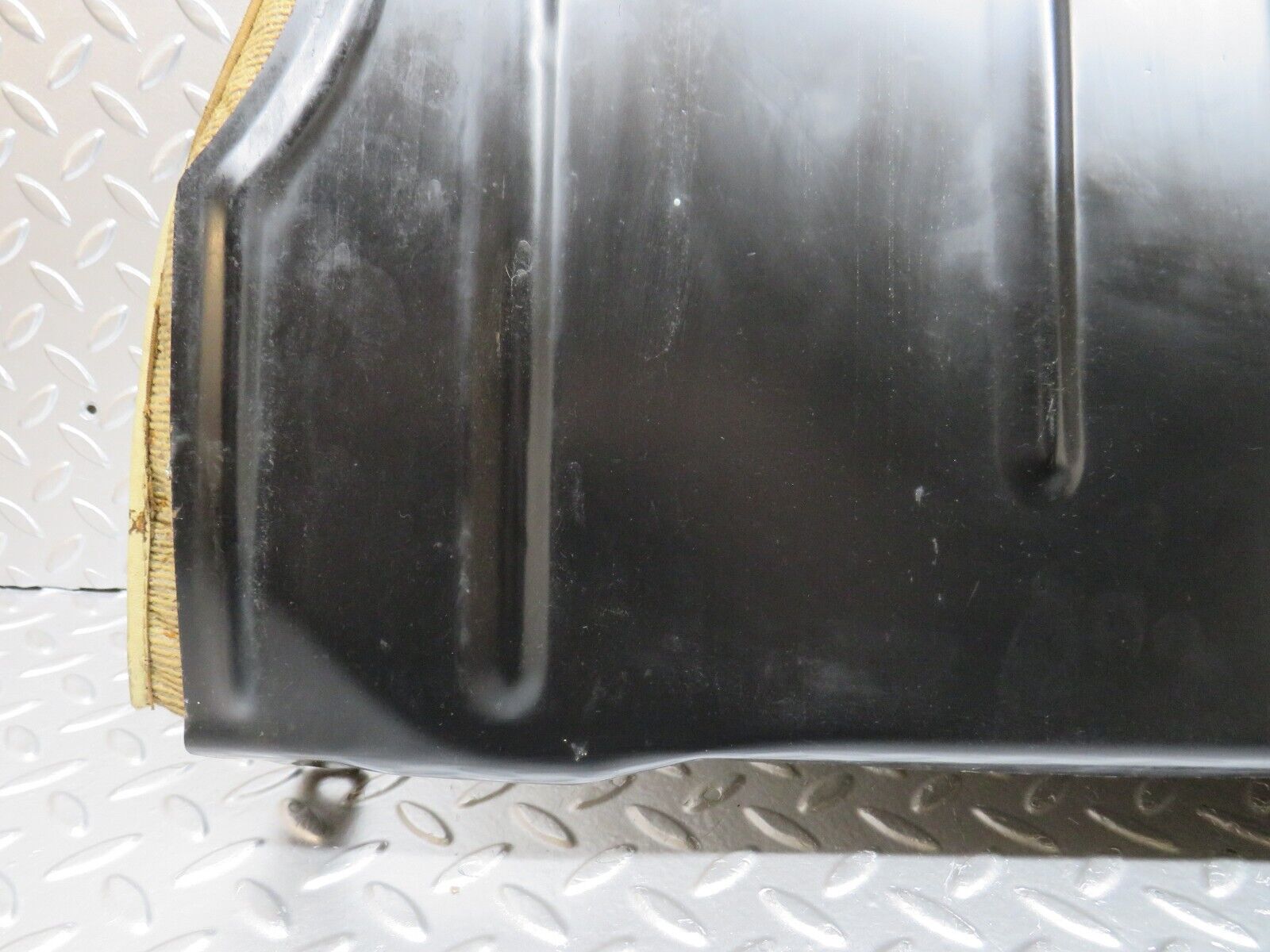 34378 Mercedes-Benz C126 380SEC Coupe Fuel Tank Cover Plate