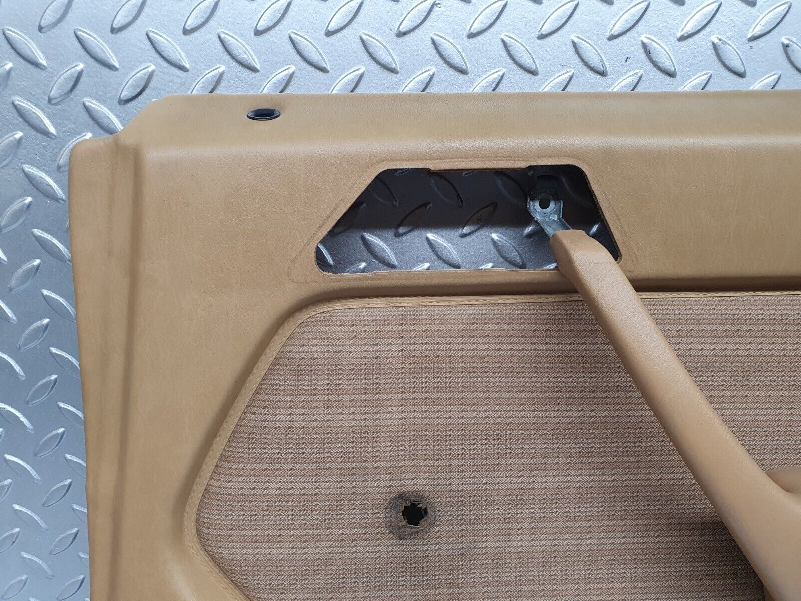 41481 Mercedes-Benz W124 200E Rear Right Door Card Palomino