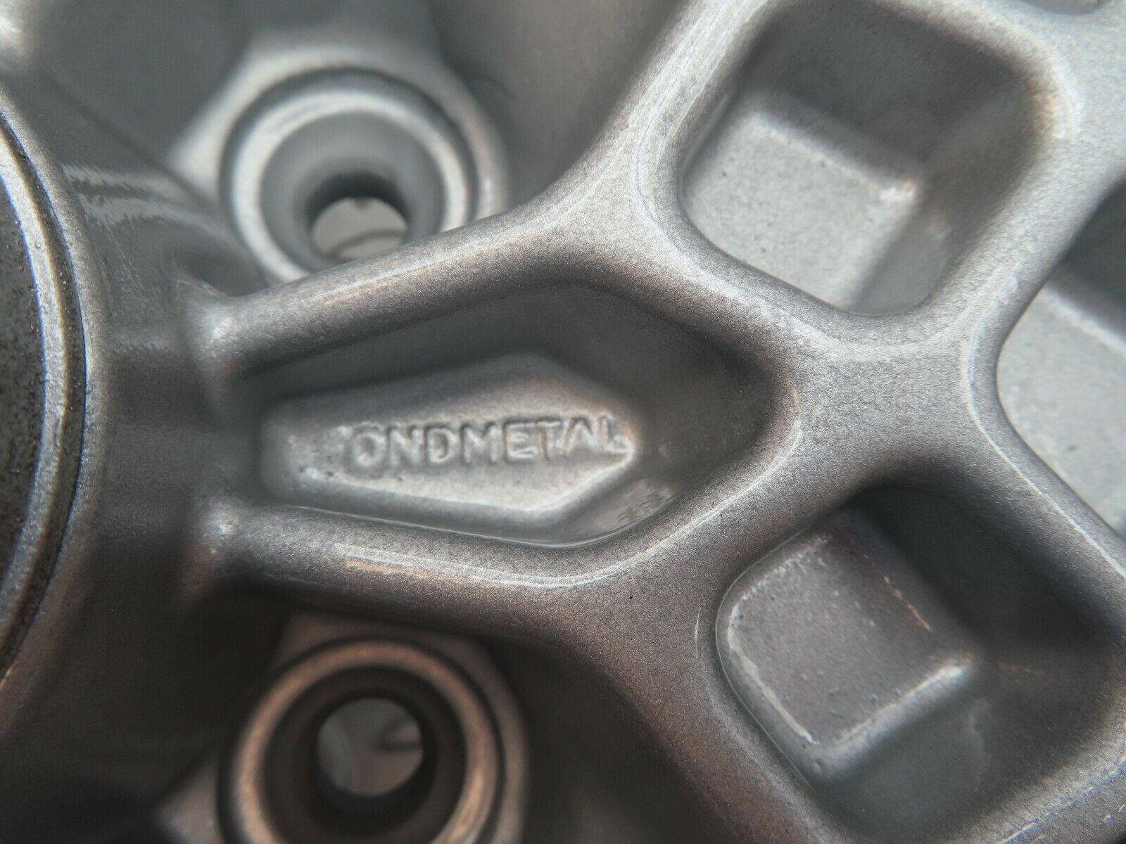 3861 Mercedes-Benz Alloy Wheel Fondmetal 7Jx15H2 ET23