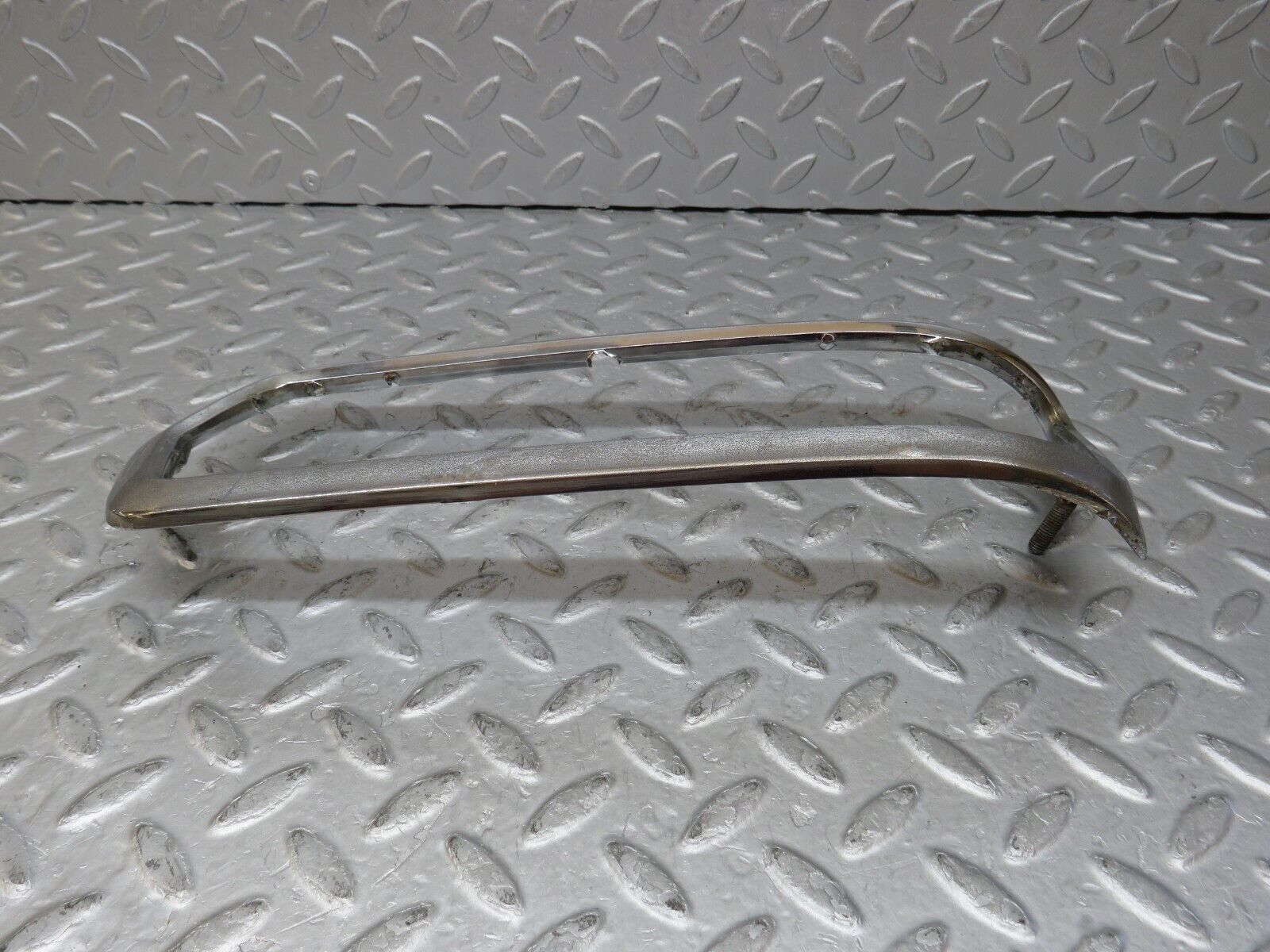 35751 Mercedes-Benz W108 Tail Light Chrome Frame Left 1088260159