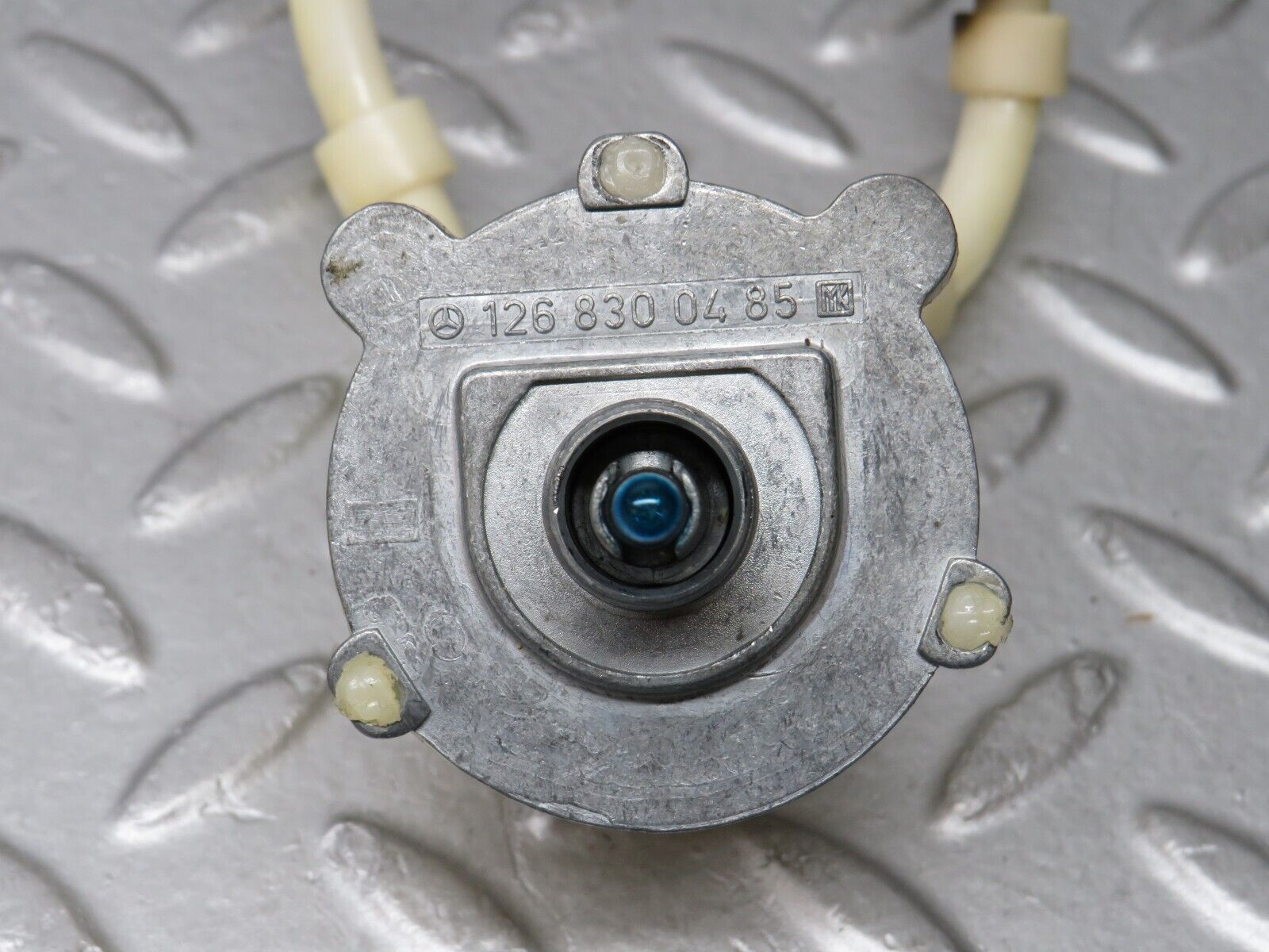 36151 Mercedes-Benz W126 420SE Heater Regulator 1268300485