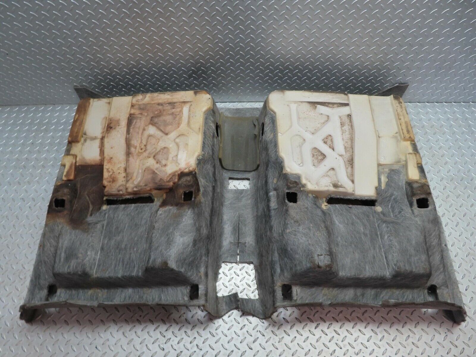 16526 Mercedes-Benz W124 260E Rear Floor Carpet Grey 1246803841