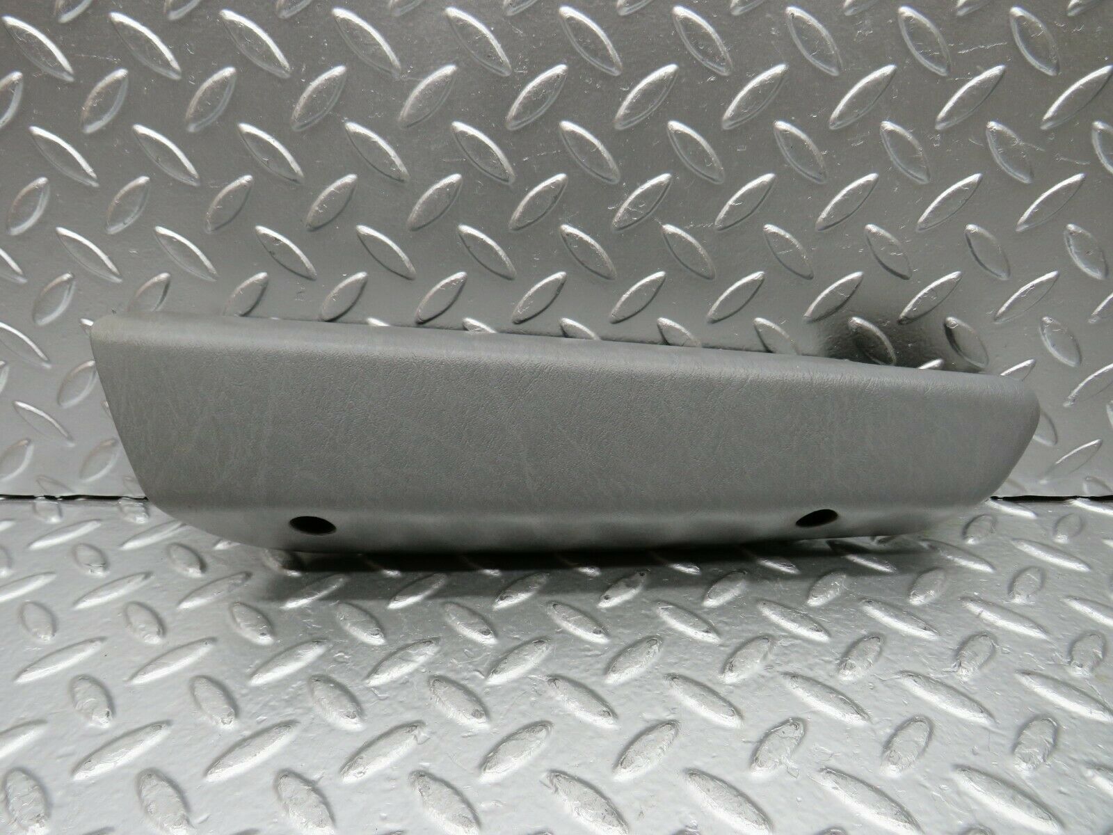 22525 Mercedes-Benz C124 E220 Coupe Rear Left Side Arm Rest Grey