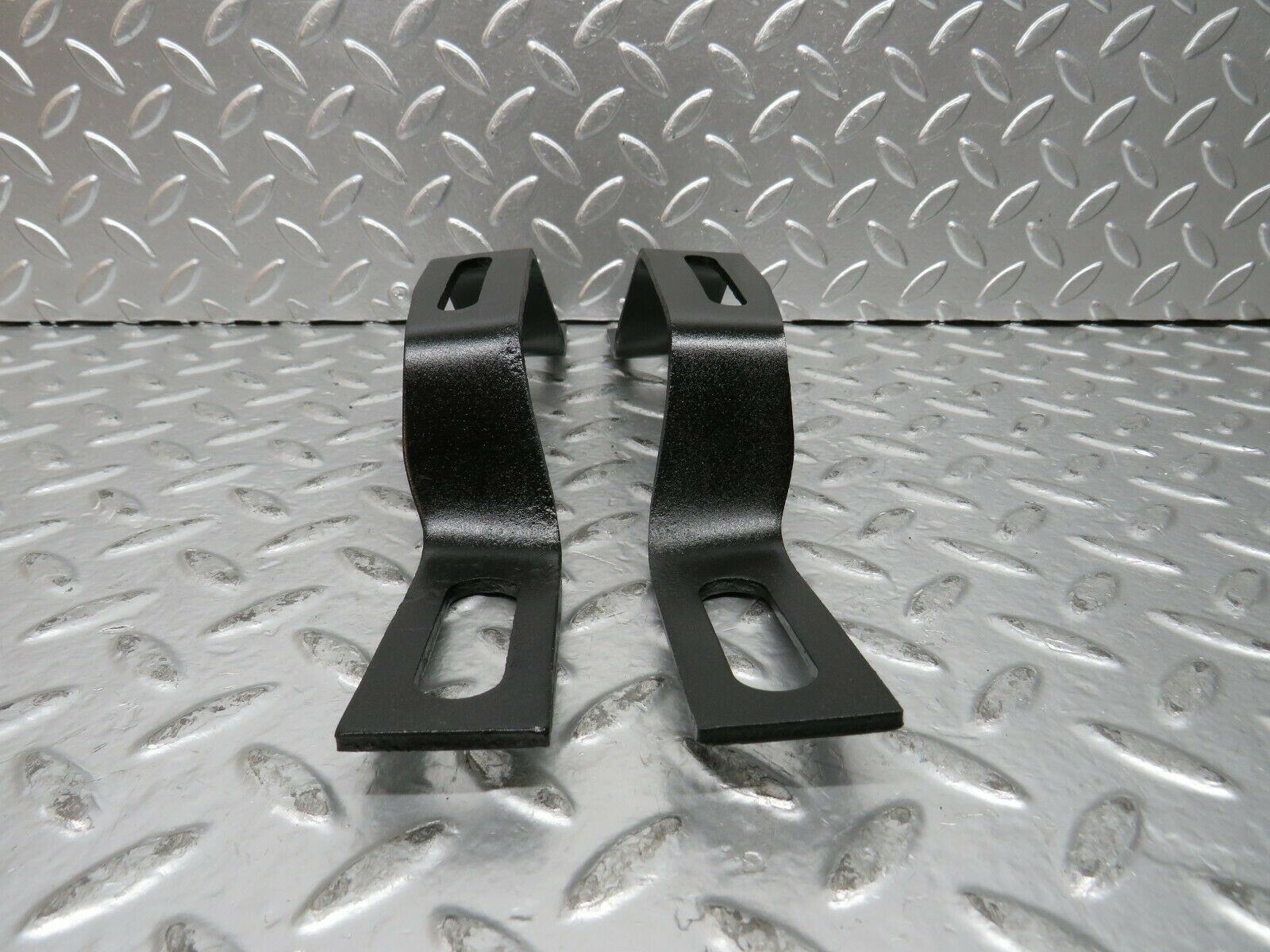 23751 Mercedes-Benz C107 450SLC Coupe Front Bumper Holder Bracket Pair