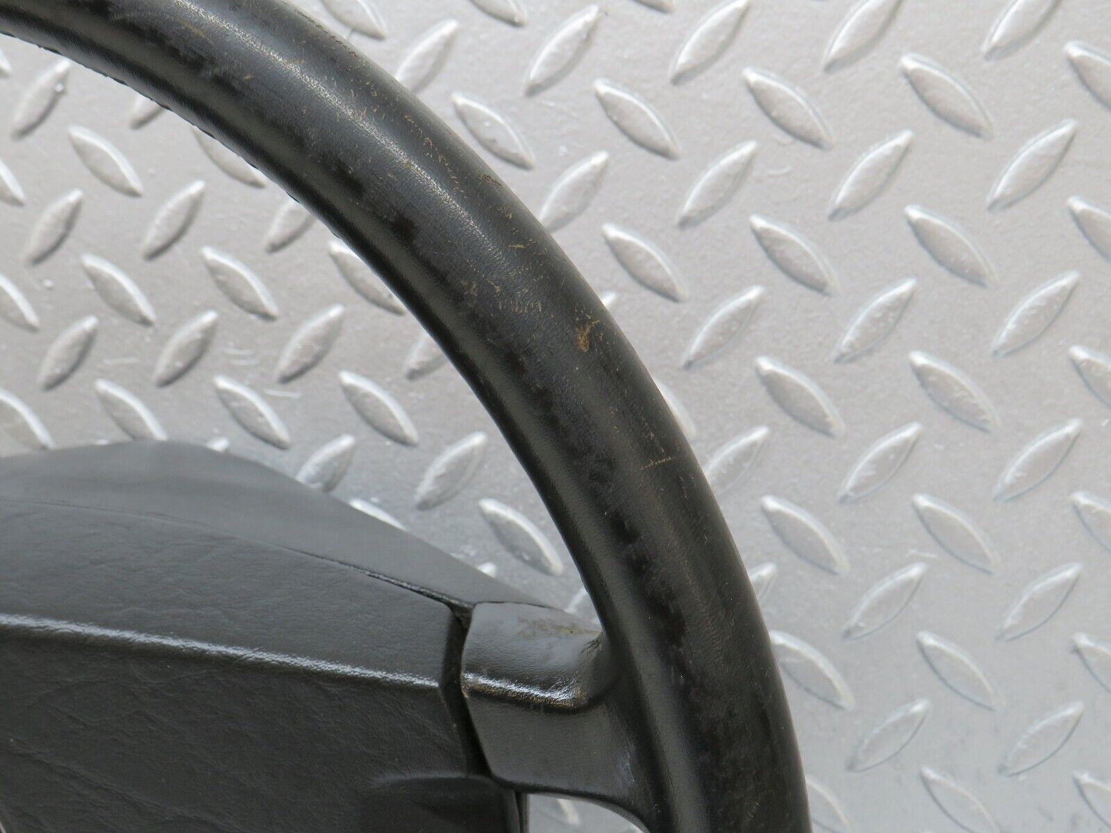 36056 Mercedes-Benz W126 420SE Leather Steering Wheel 1264640017