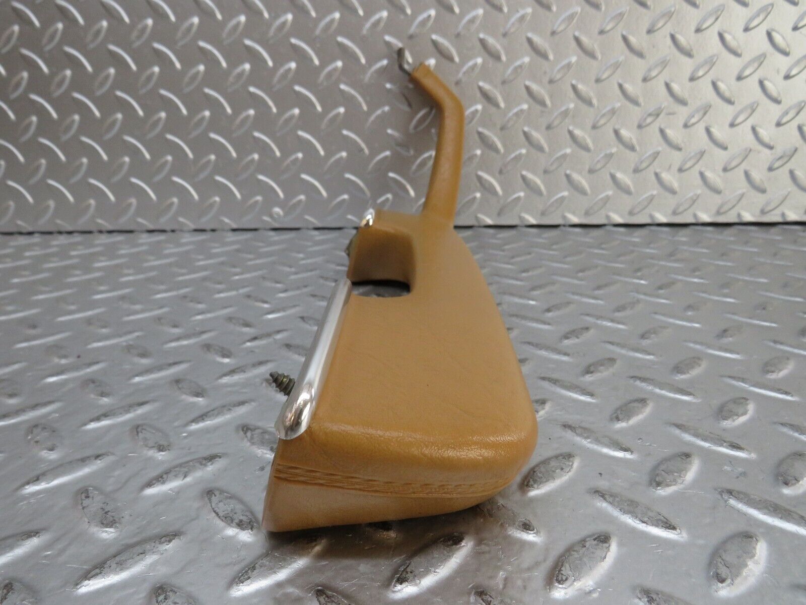 27219 Mercedes-Benz W123 280E Left Interior Door Handle Palomino 1239701701