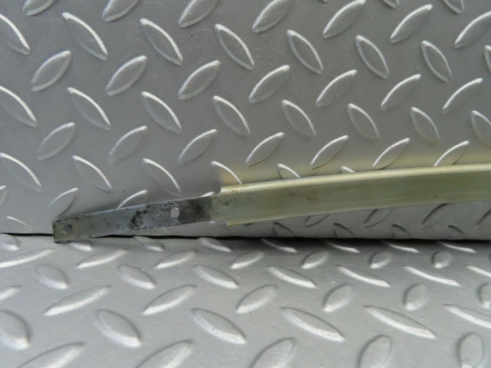 6837 Mercedes-Benz C107 350SLC Coupe Front Left Window Channel