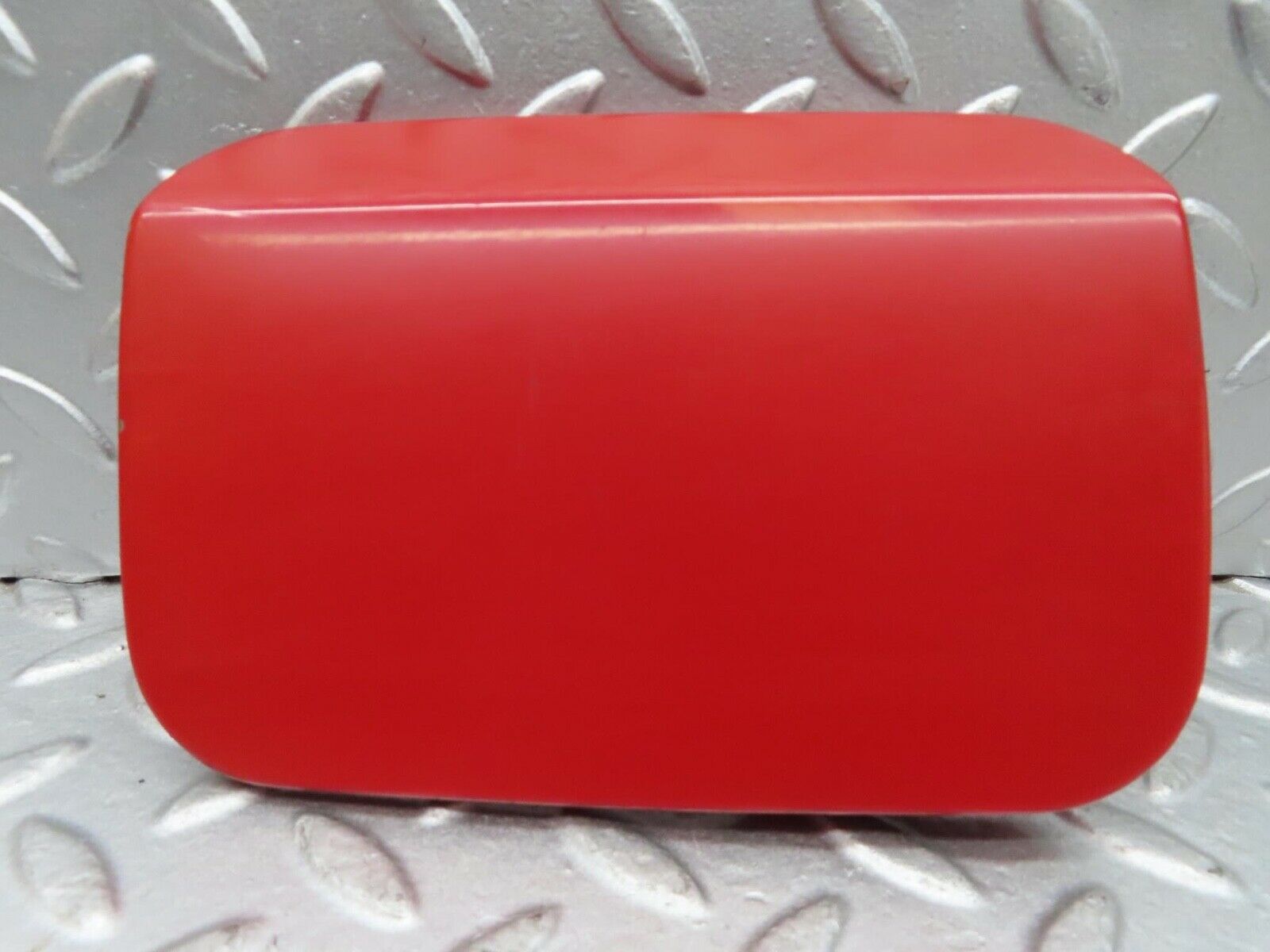 14604 Mercedes-Benz W201 190E Fuel Tank Flap Cap 2015842839