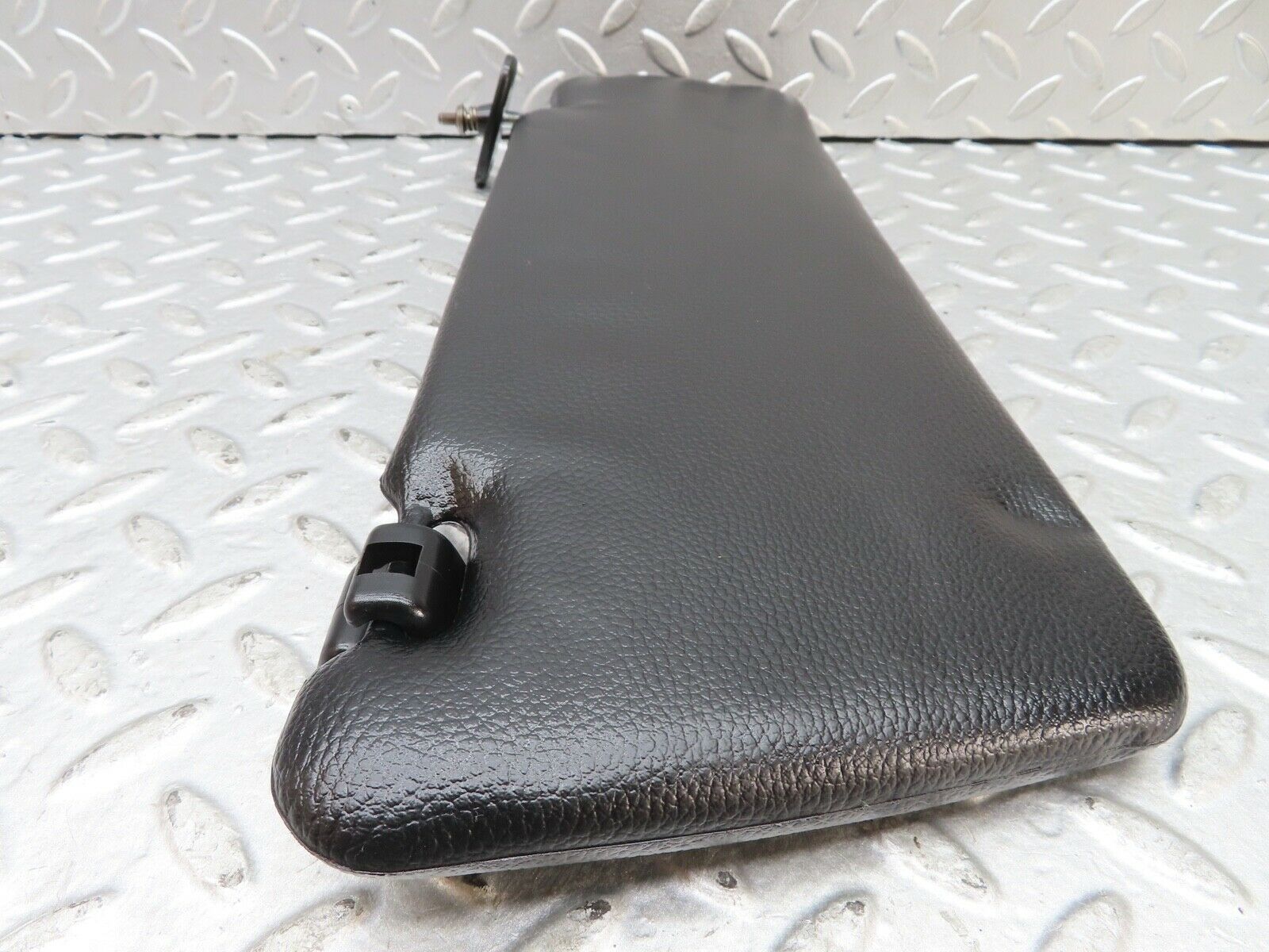 19040 Mercedes-Benz W123 300D Sun Visor Left Side Black