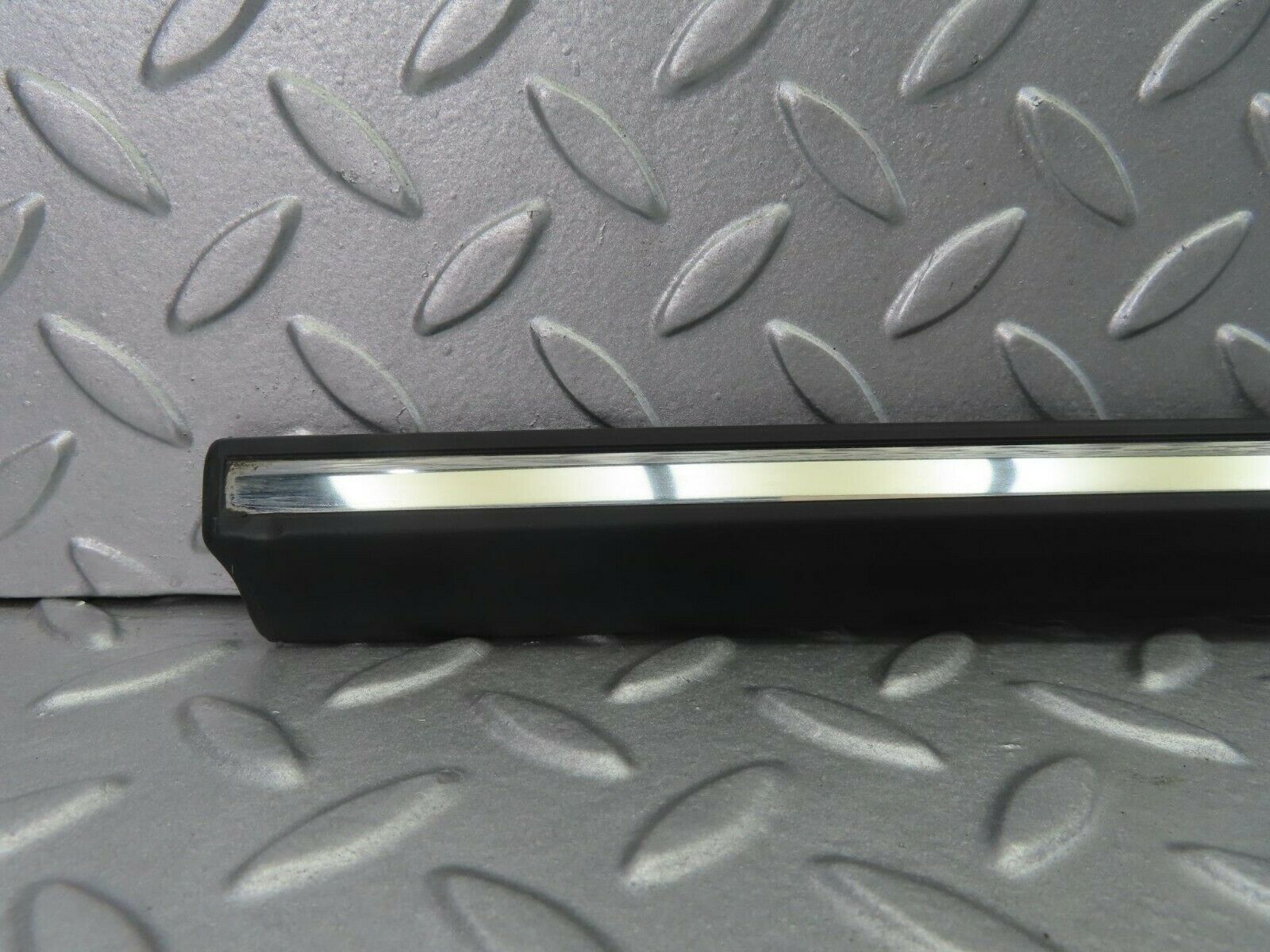 8474 Mercedes-Benz W123 Front Left Door Lower Trim New 1236981780