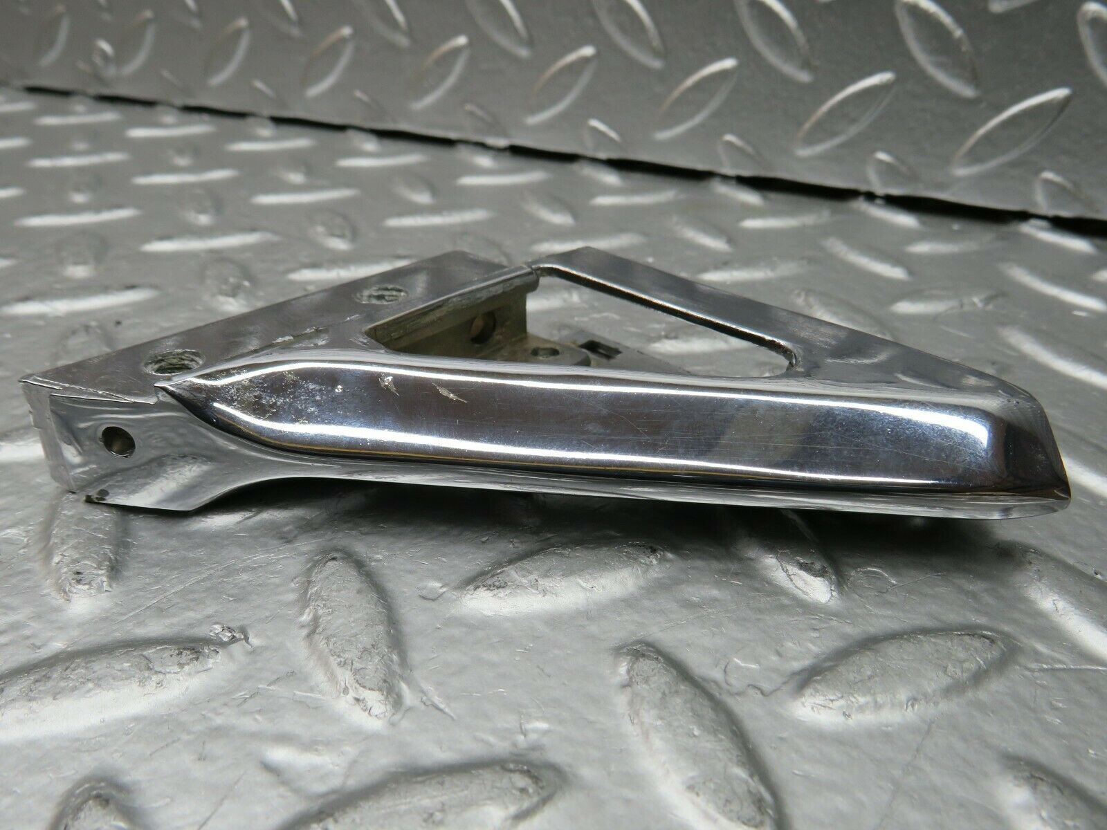 22753 Mercedes-Benz C107 450SLC Coupe Right Wing Mirror Triangle Chrome Bracket