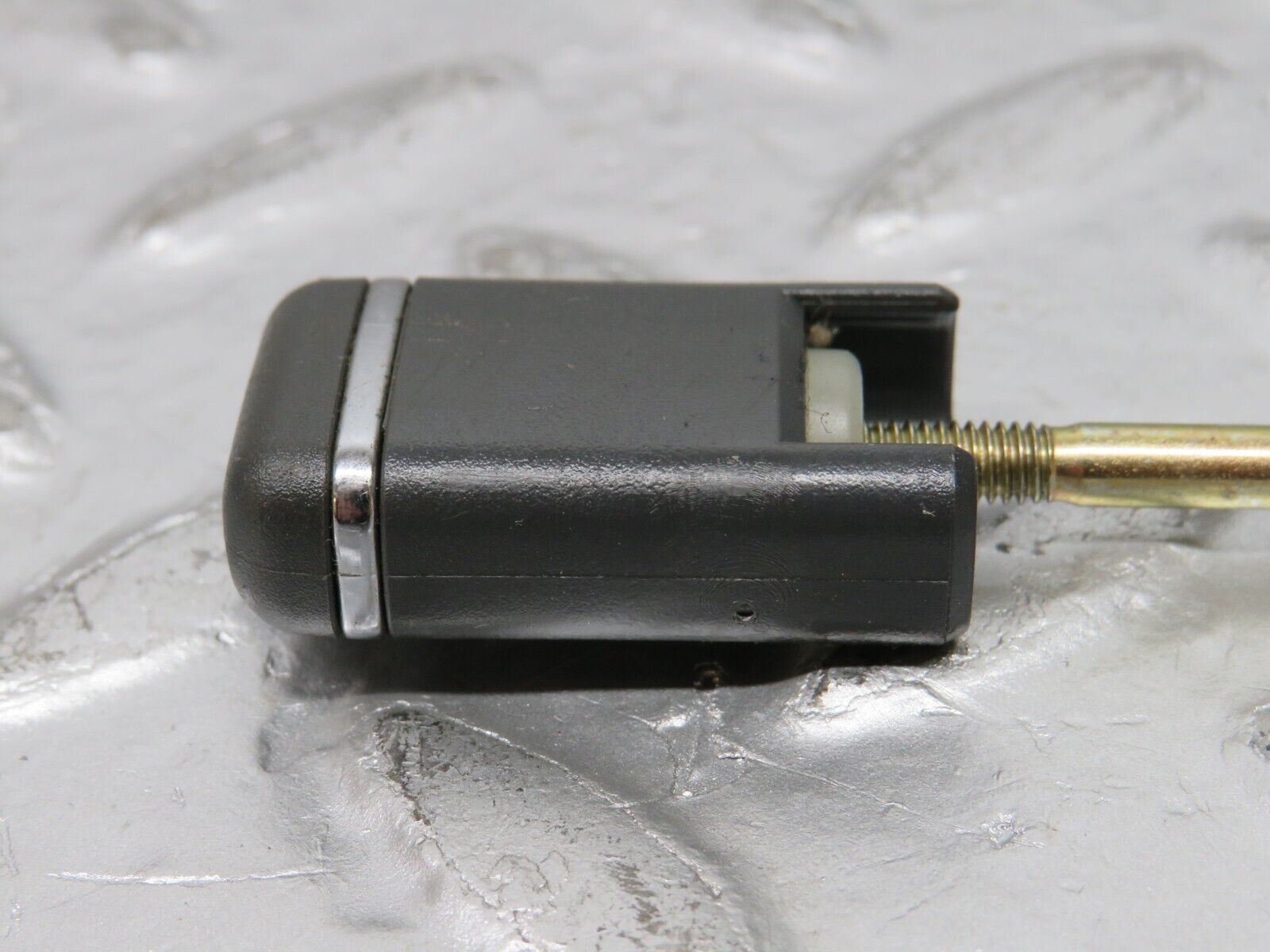 32283 Mercedes-Benz W220 S430 Front Left Door Lock Knob Handle