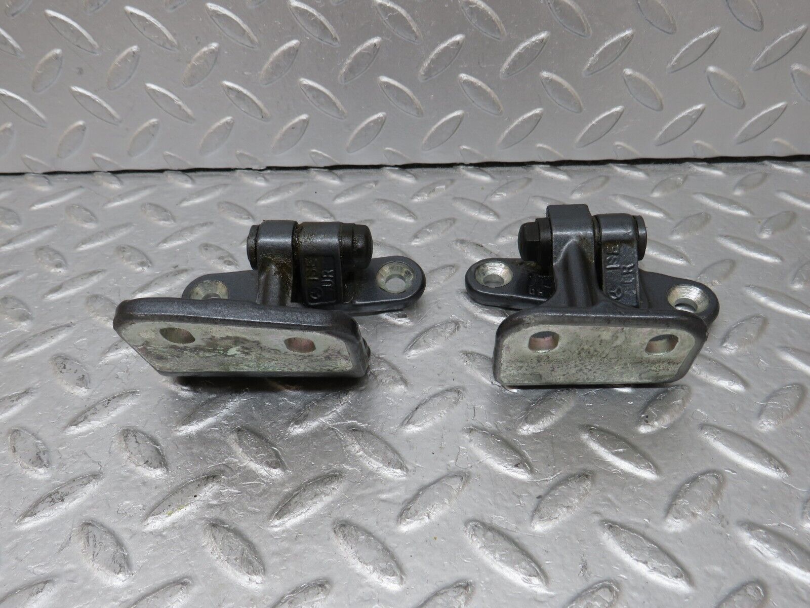 35269 Mercedes-Benz W221 Rear Left Door Hinge