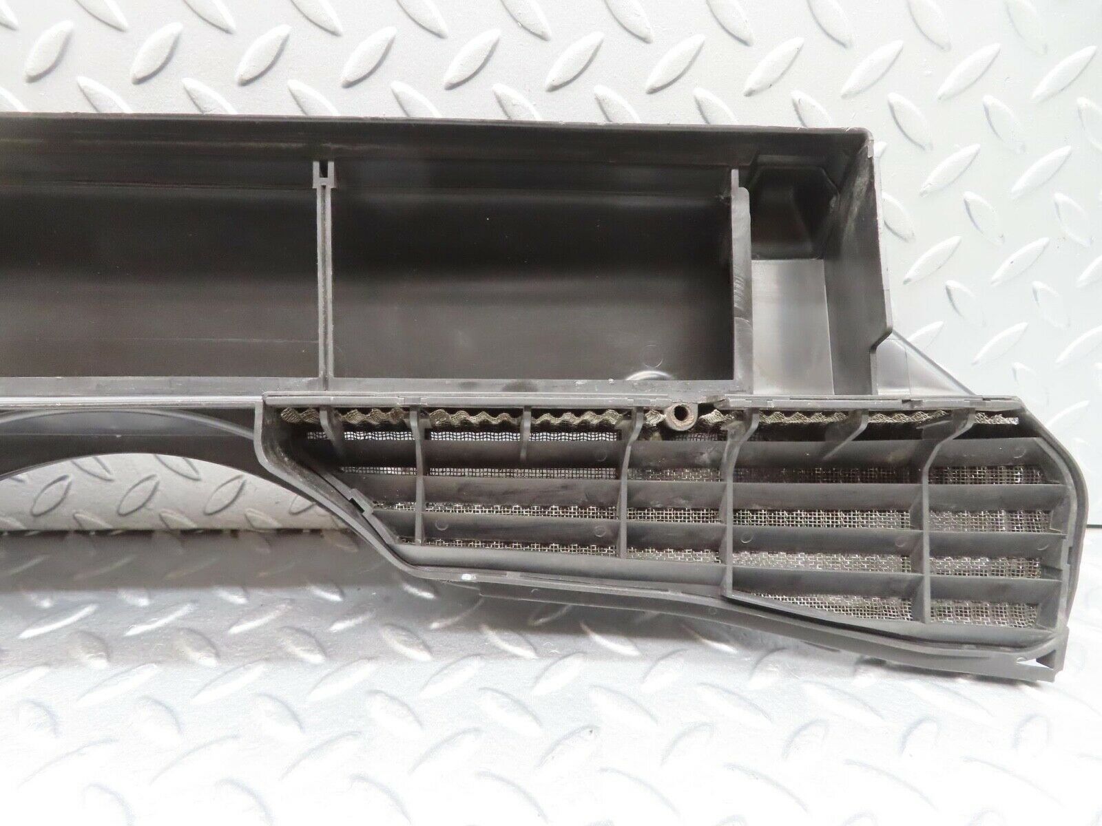 11890 Mercedes-Benz R129 300SL Coupe Cabin Filter Housing 1298300053