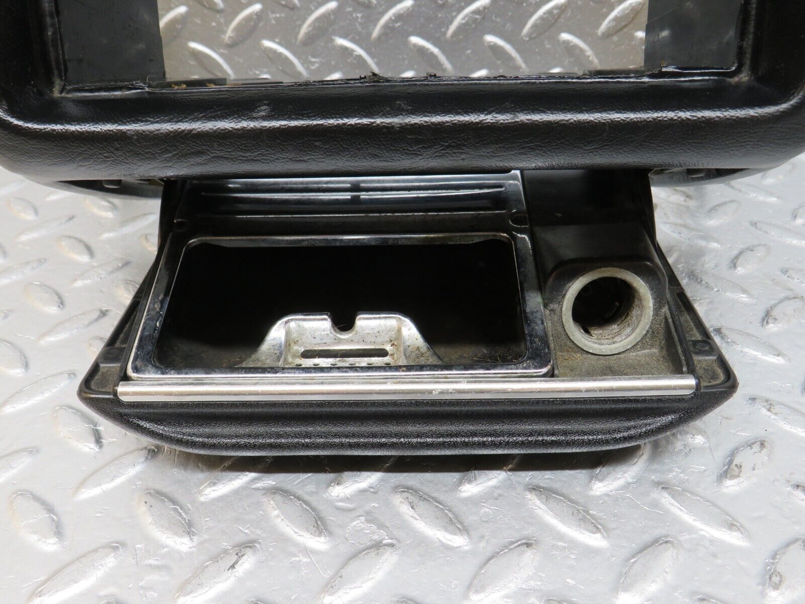 33570 Mercedes-Benz W201 190E 2.0L Centre Console Heater Control Panel 2016830275