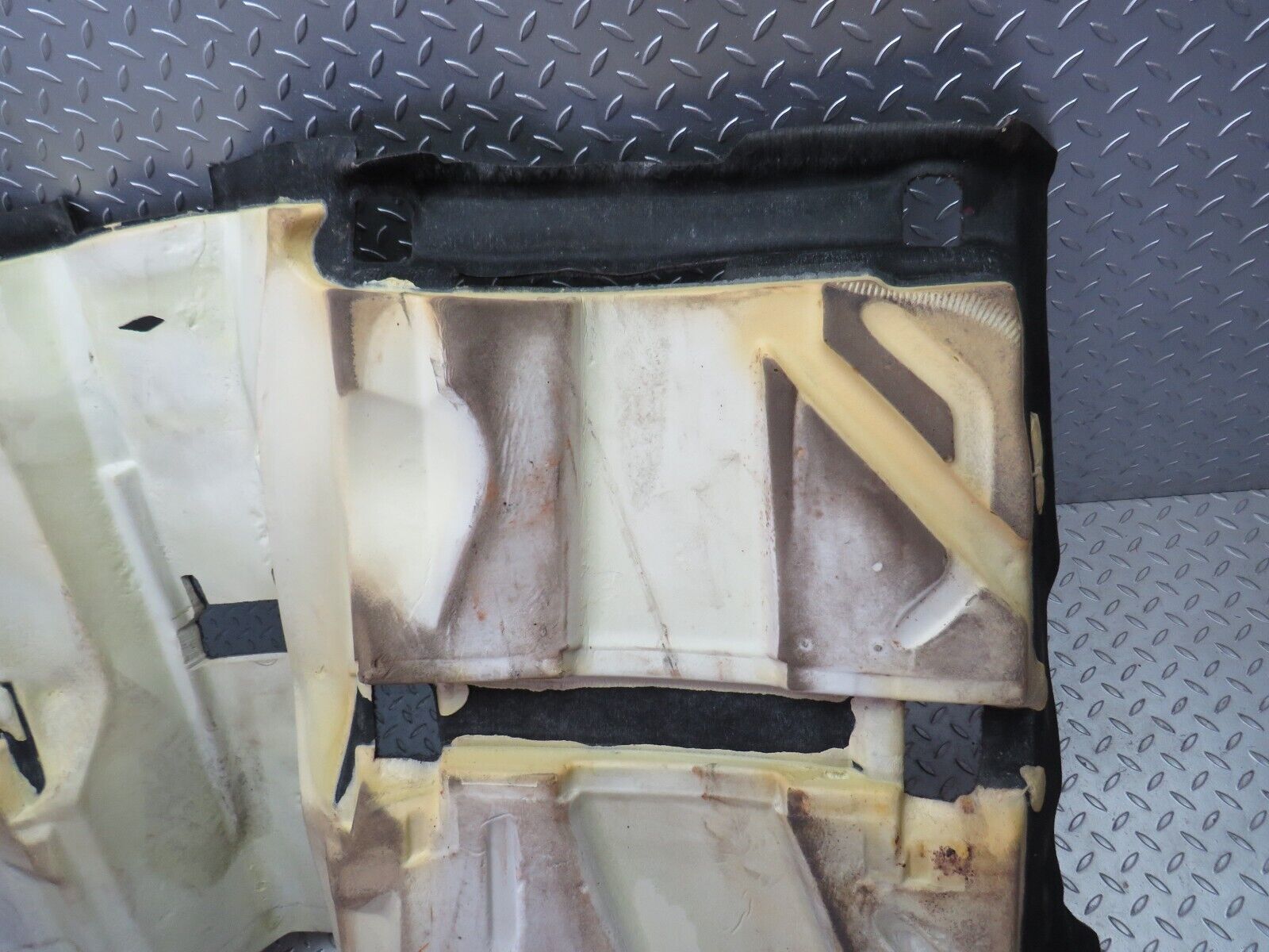 33352 Mercedes-Benz W202 C180 Rear Floor Carpet