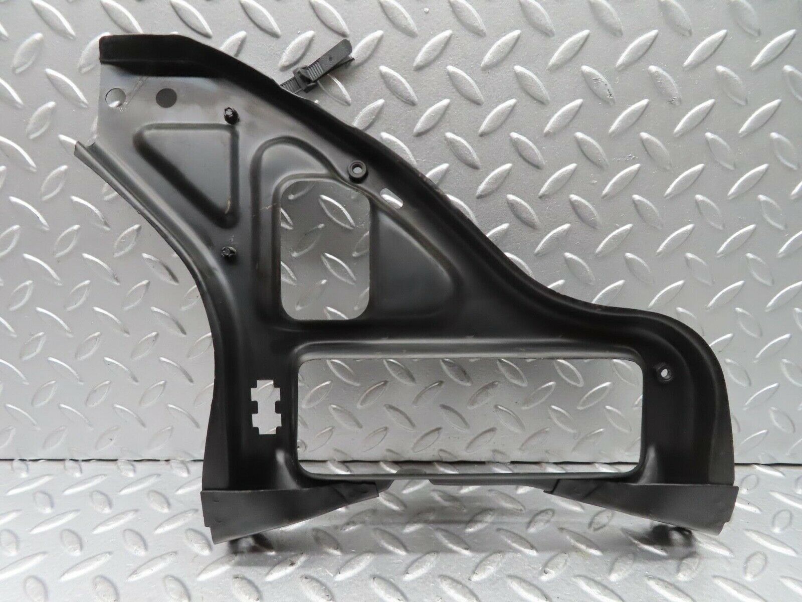 14463 Mercedes-Benz W116 350SE Relay Bracket