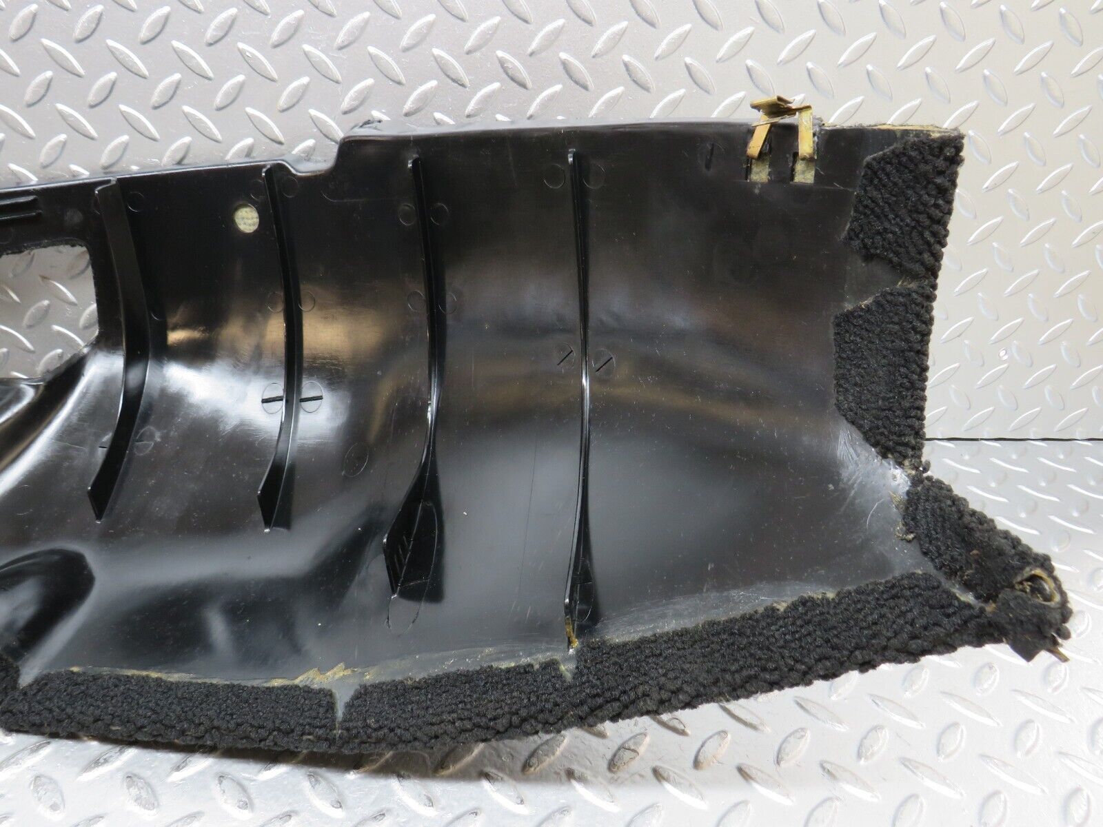 28199 Mercedes-Benz S123 240D Wagon Wheel Arch Cover Left 1236921589