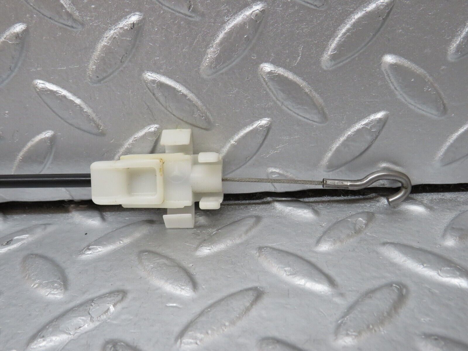 35075 Mercedes-Benz W210 320E Front Door Lock Cable