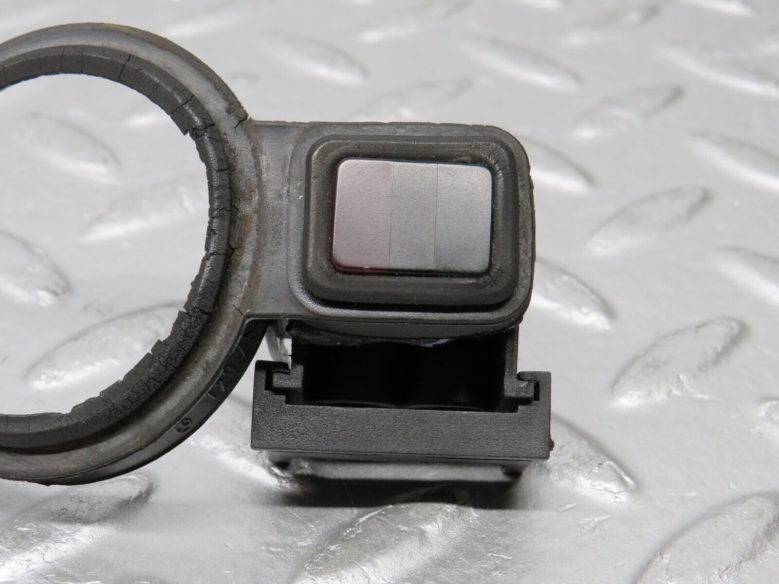 38322 Mercedes-Benz R129 280SL Coupe Trunk Lock Infrared Receiver 1297580898