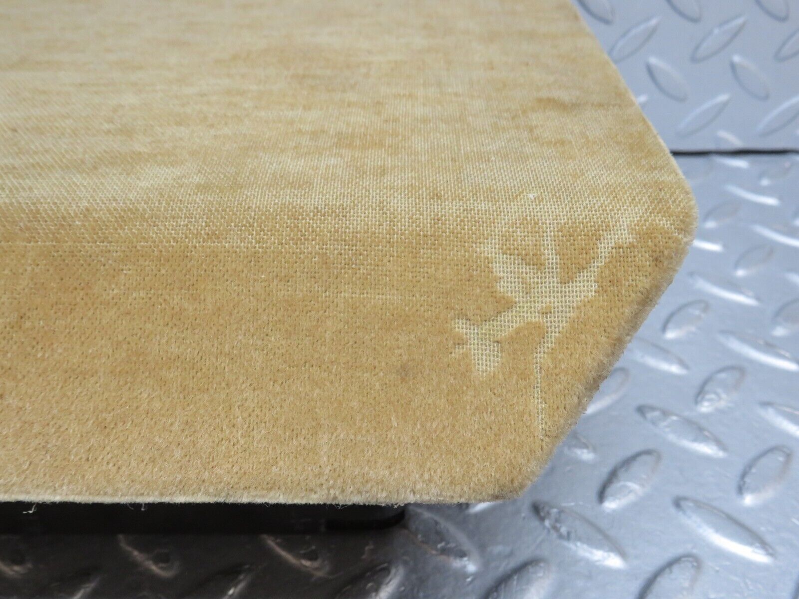 37048 Mercedes-Benz C126 420SEC Coupe Rear Left Parcel Shelf Storage 1268430107