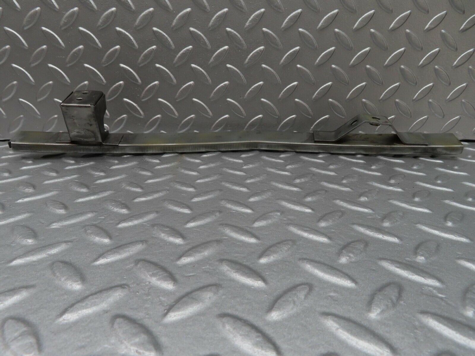 13995 Mercedes-Benz C107 280SLC Rear Left Window Channel