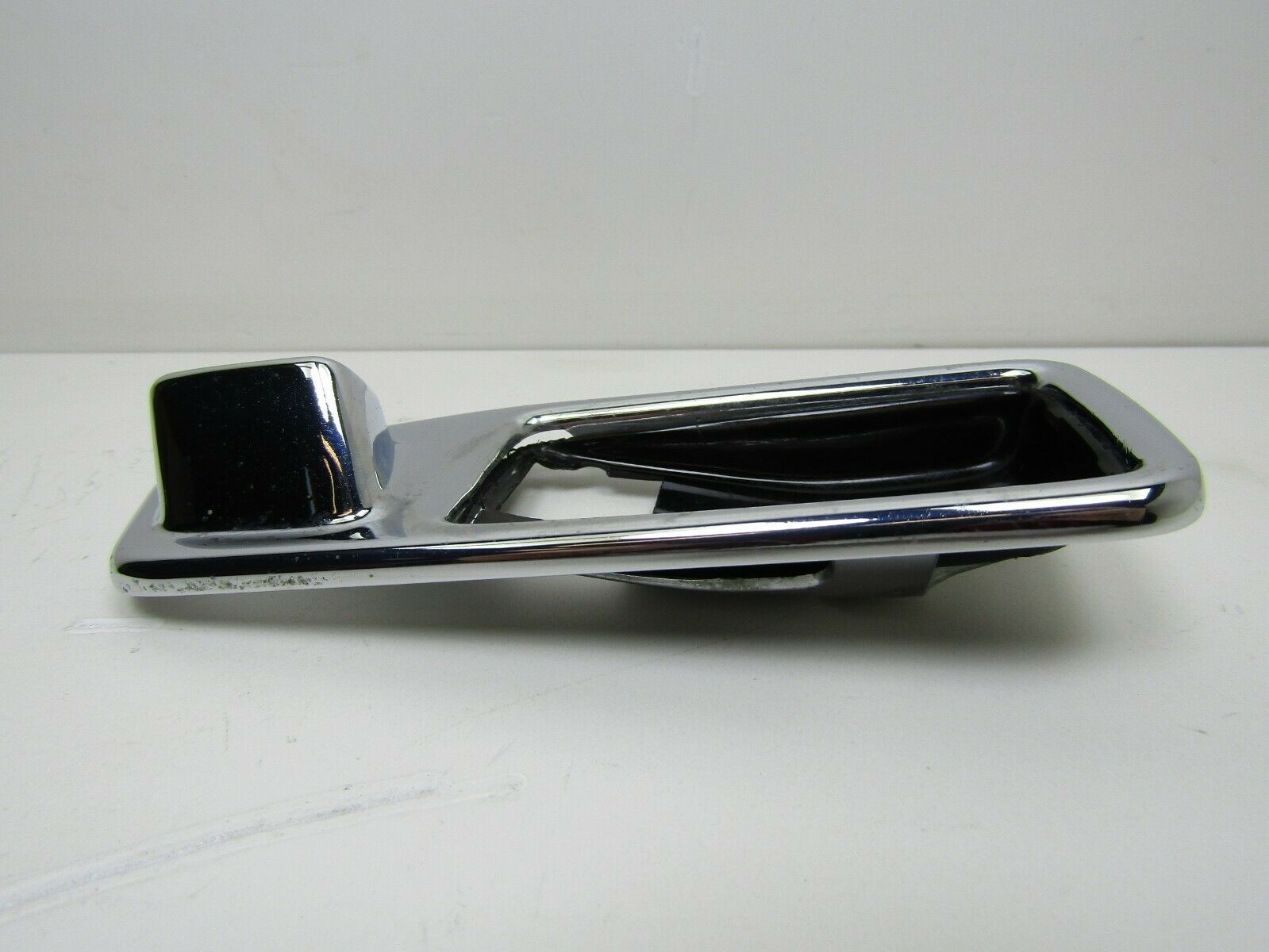 2102 Mercedes-Benz W116 350SE Door Handle Chrome Trim Rear Right 1167660211