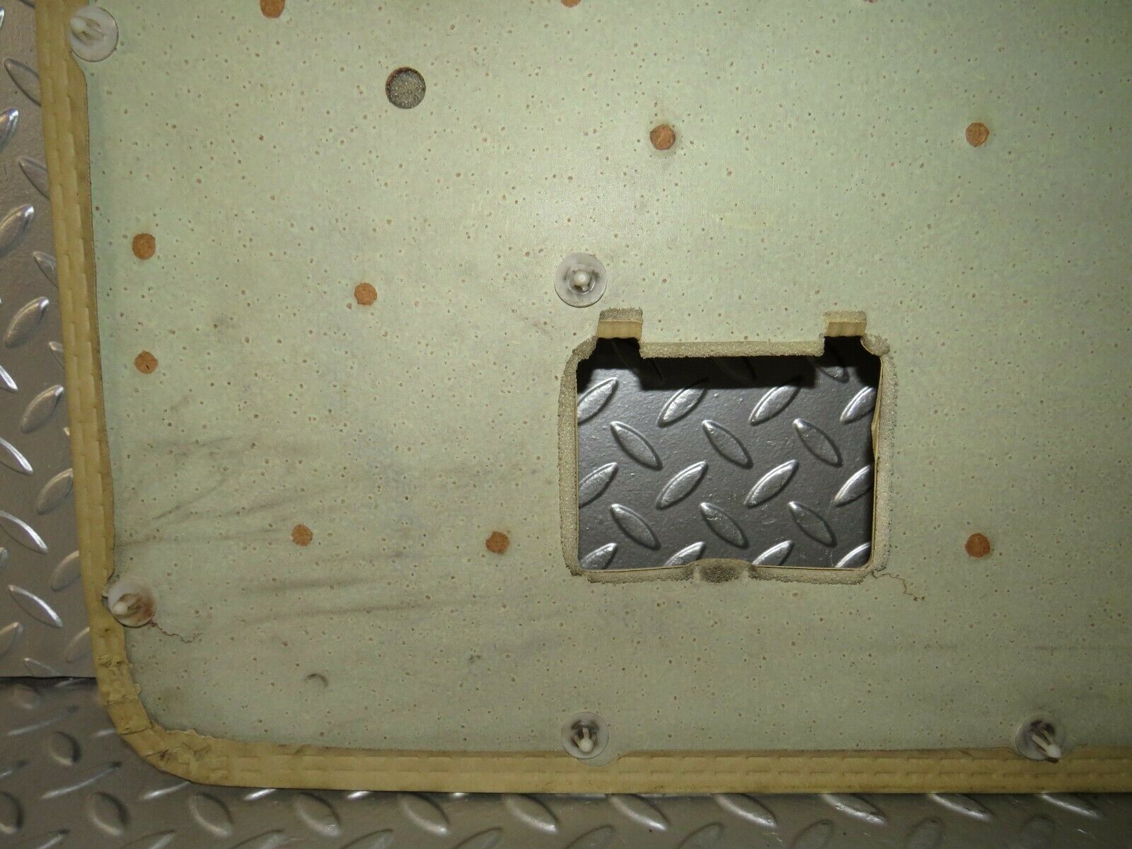 23930 Mercedes-Benz W123 280E Rear Left Door Card Beige