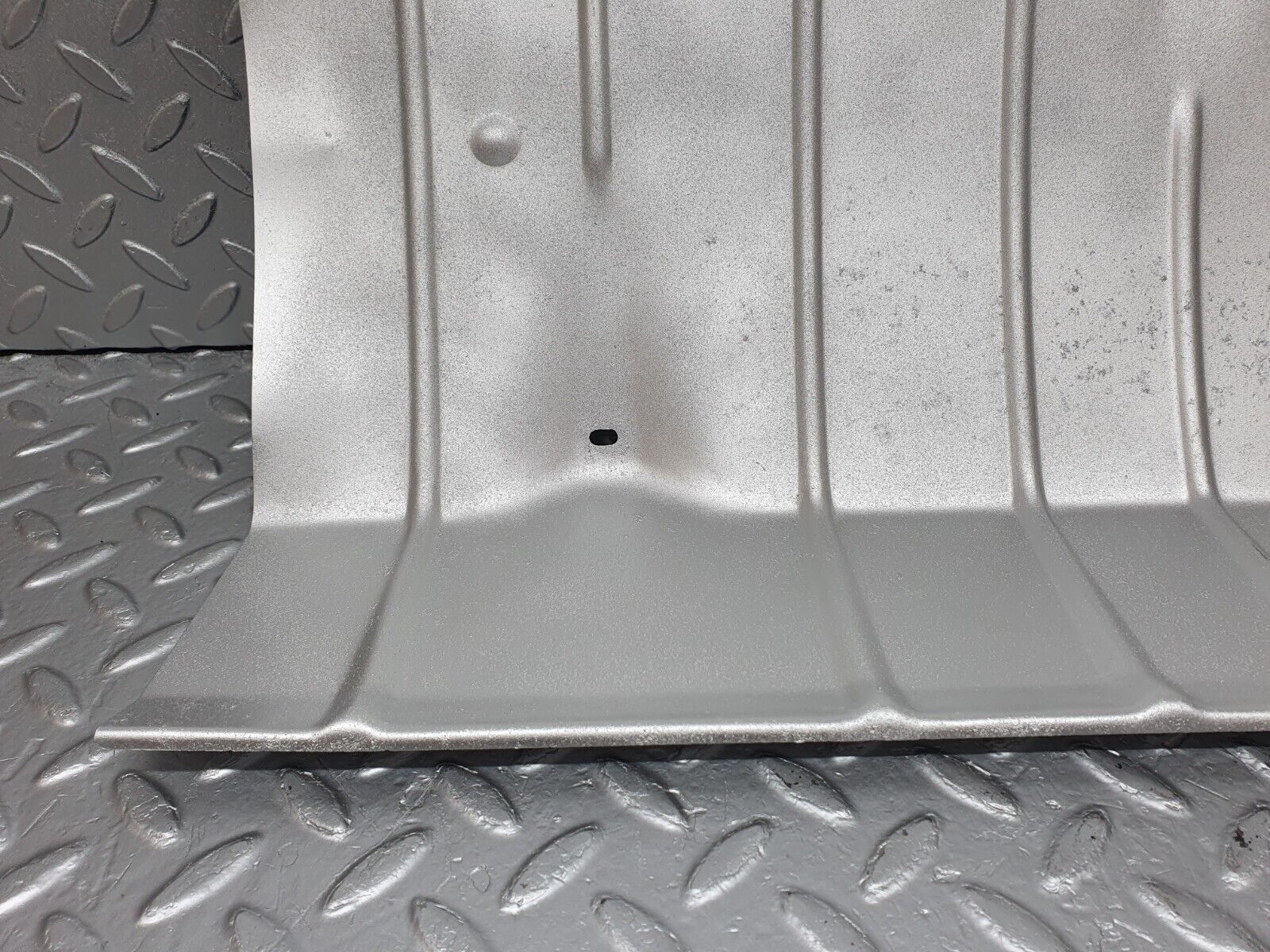 41427 Mercedes-Benz W124 200E Exhaust Heat Shield