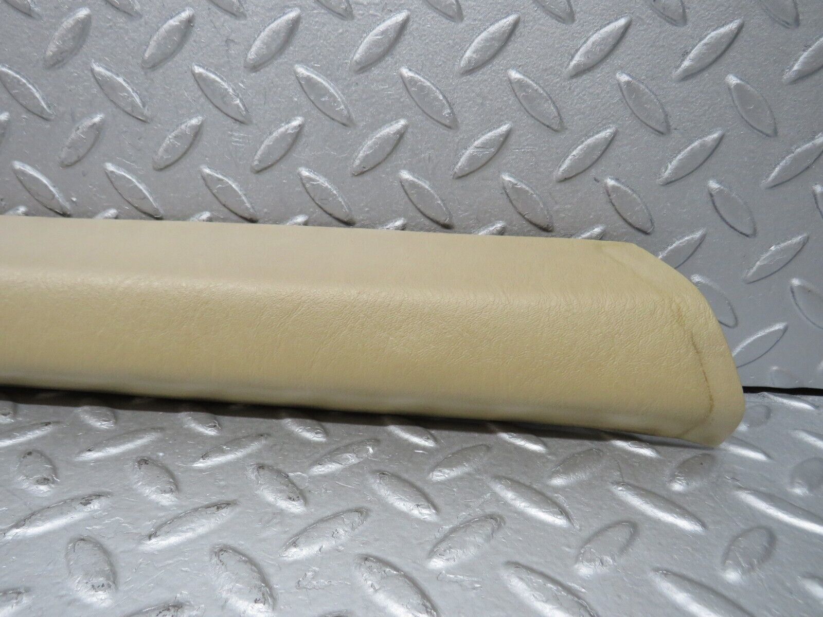 36937 Mercedes-Benz C126 420SEC Coupe A Pillar Cover Right Side Beige