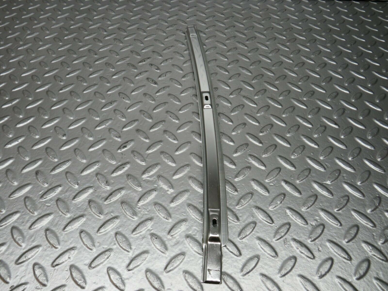 24547 Mercedes-Benz W108 Front Right Chrome Window Channel