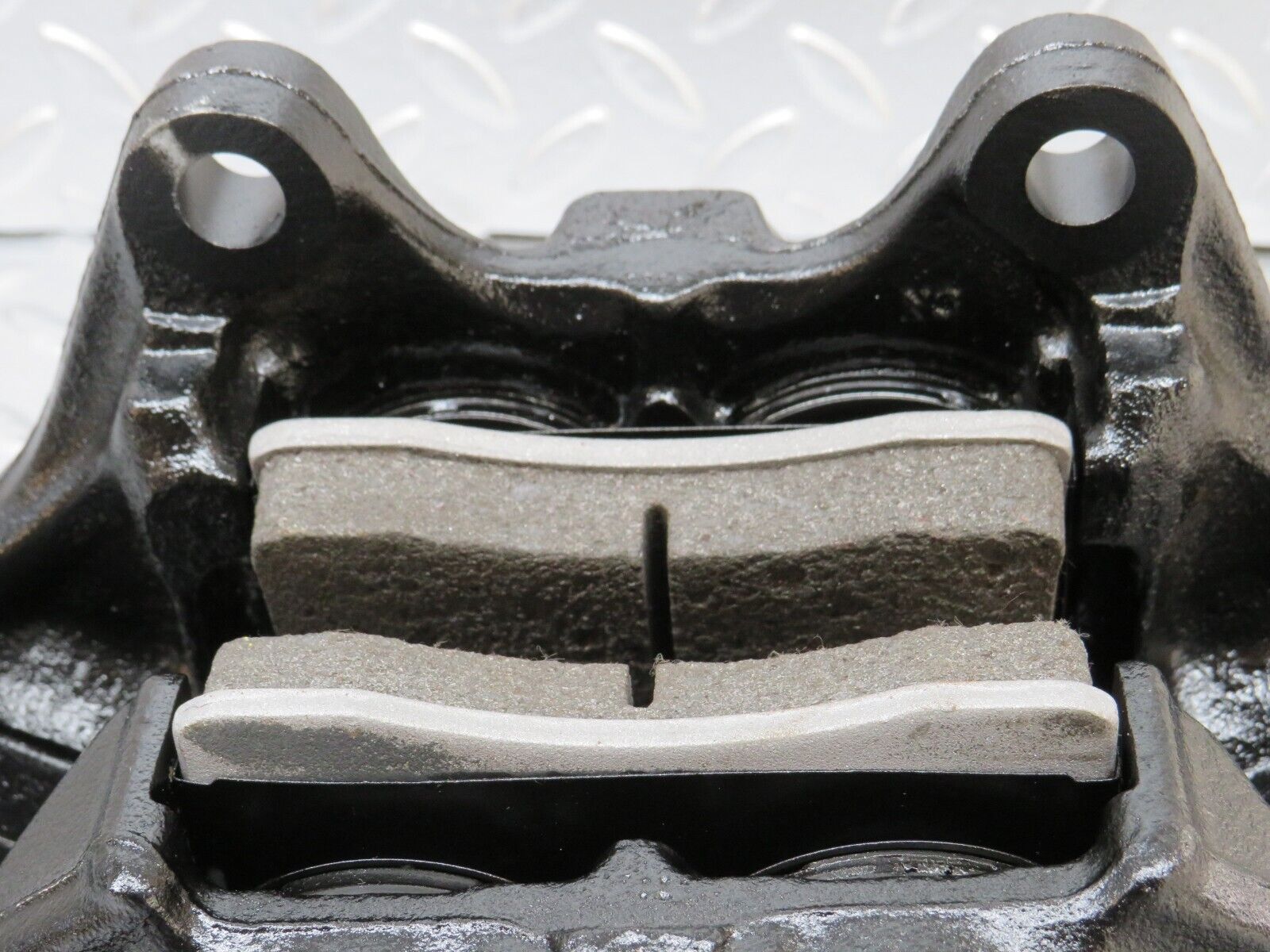 24973 Mercedes-Benz W140 S320 Front Left Brake Caliper Lucas