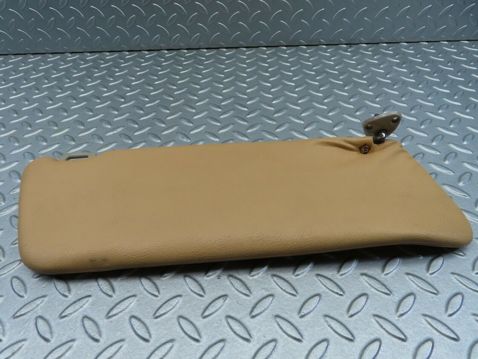 7885 Mercedes-Benz W115 220D Sun Visor Right Side