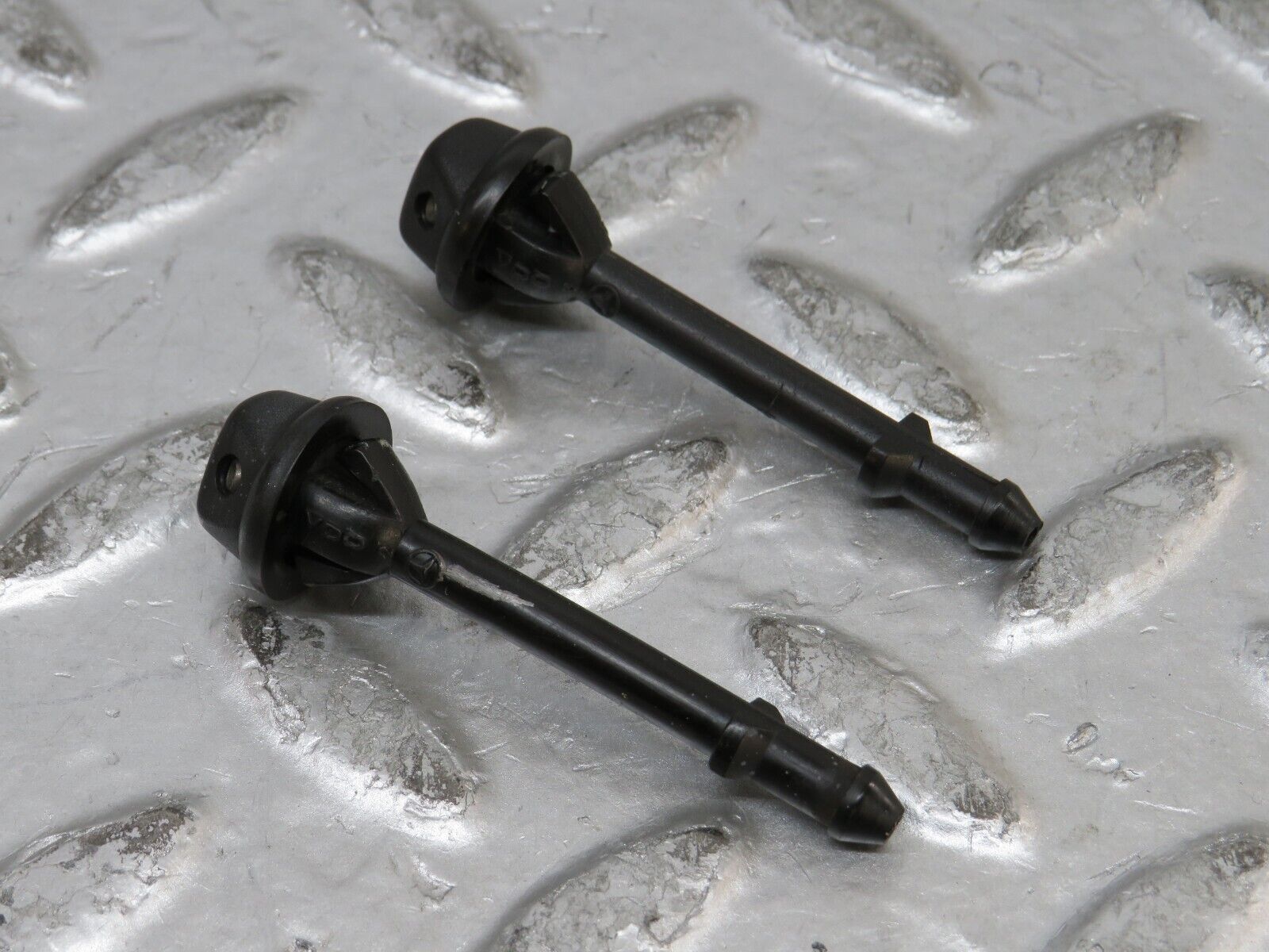 27057 Mercedes-Benz W123 280E Windscreen Washer Nozzle Pair