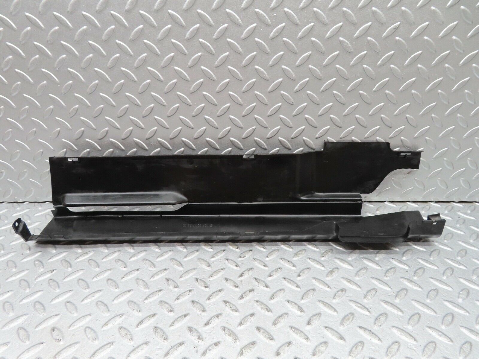 17112 Mercedes-Benz R129 300SL Coupe Front Left Cable Channel 1298210136