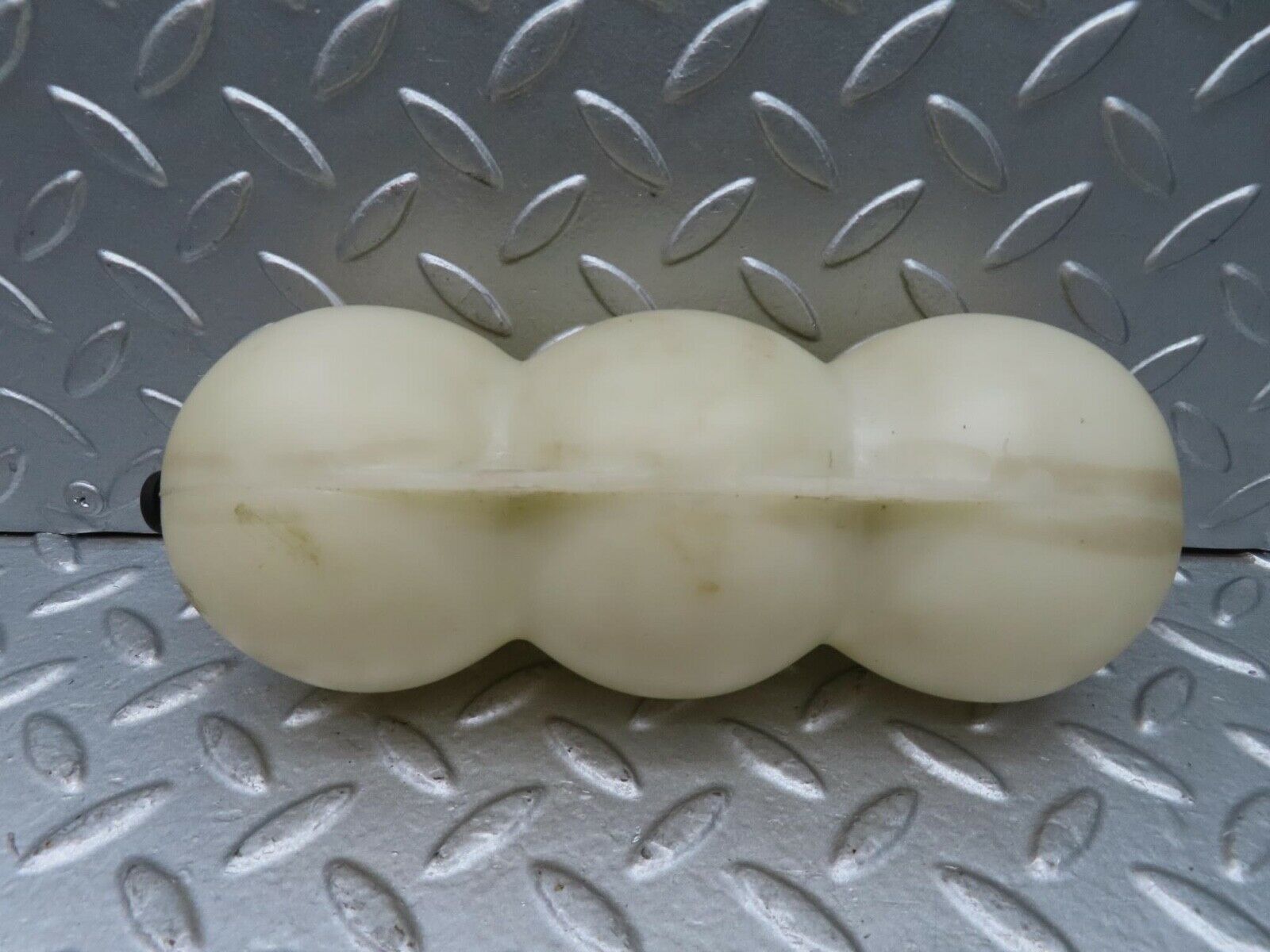 14273 Mercedes-Benz W116 350SE Vacuum Reservoir Tank 1238000319