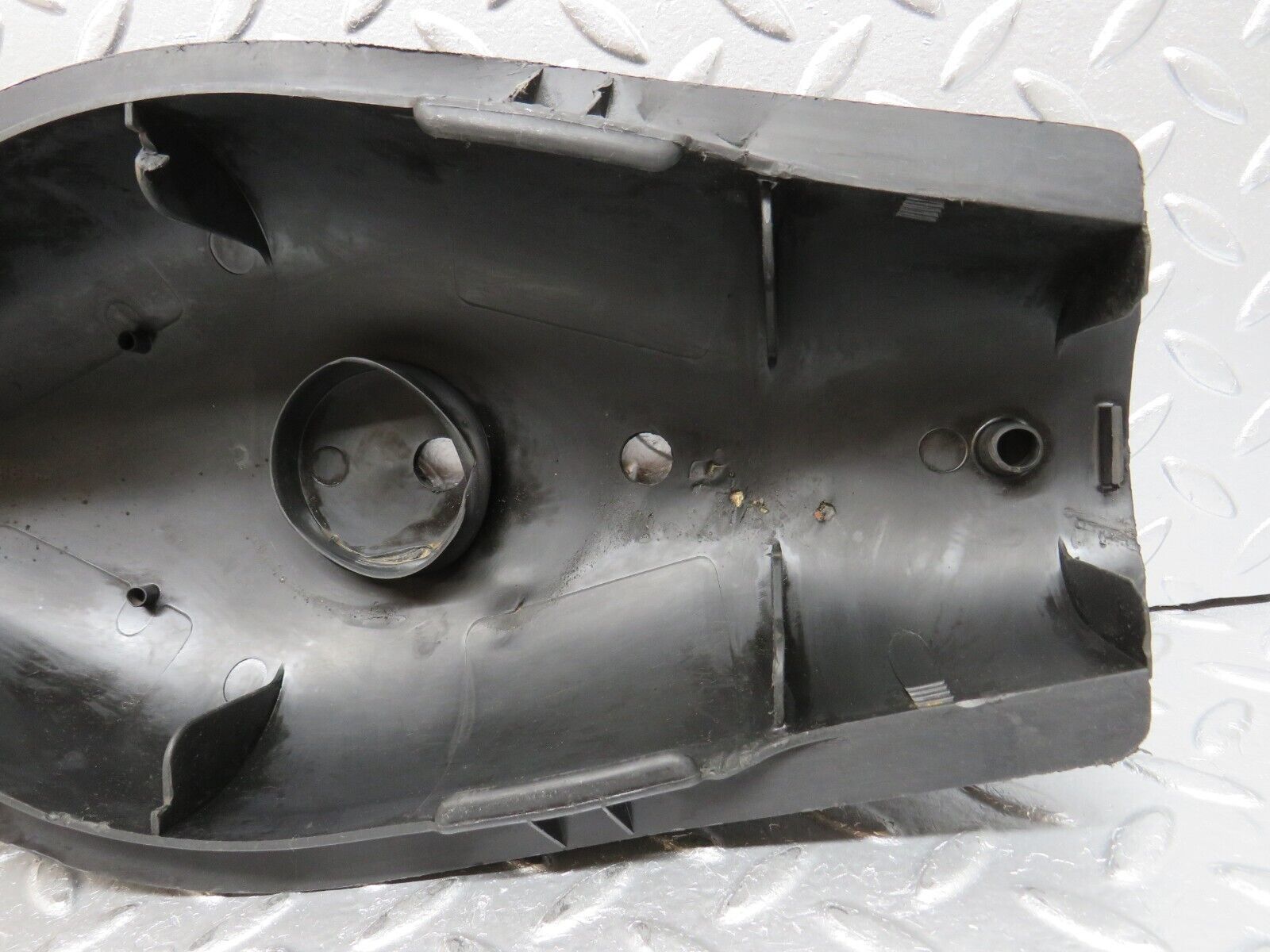 32437 Mercedes-Benz S124 300TE Wagon Rear Control Arm Cover 1243520188