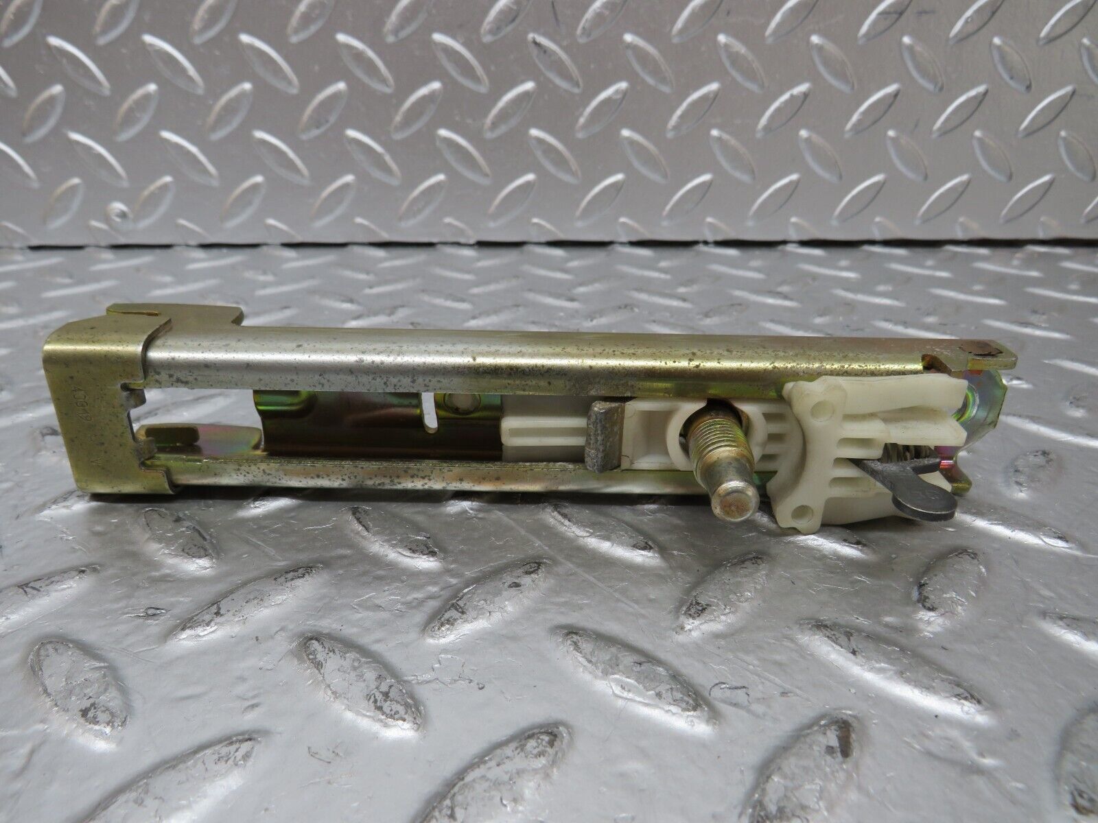 25978 Mercedes-Benz W124 280E Seat Belt Adjuster Rail 1248600088