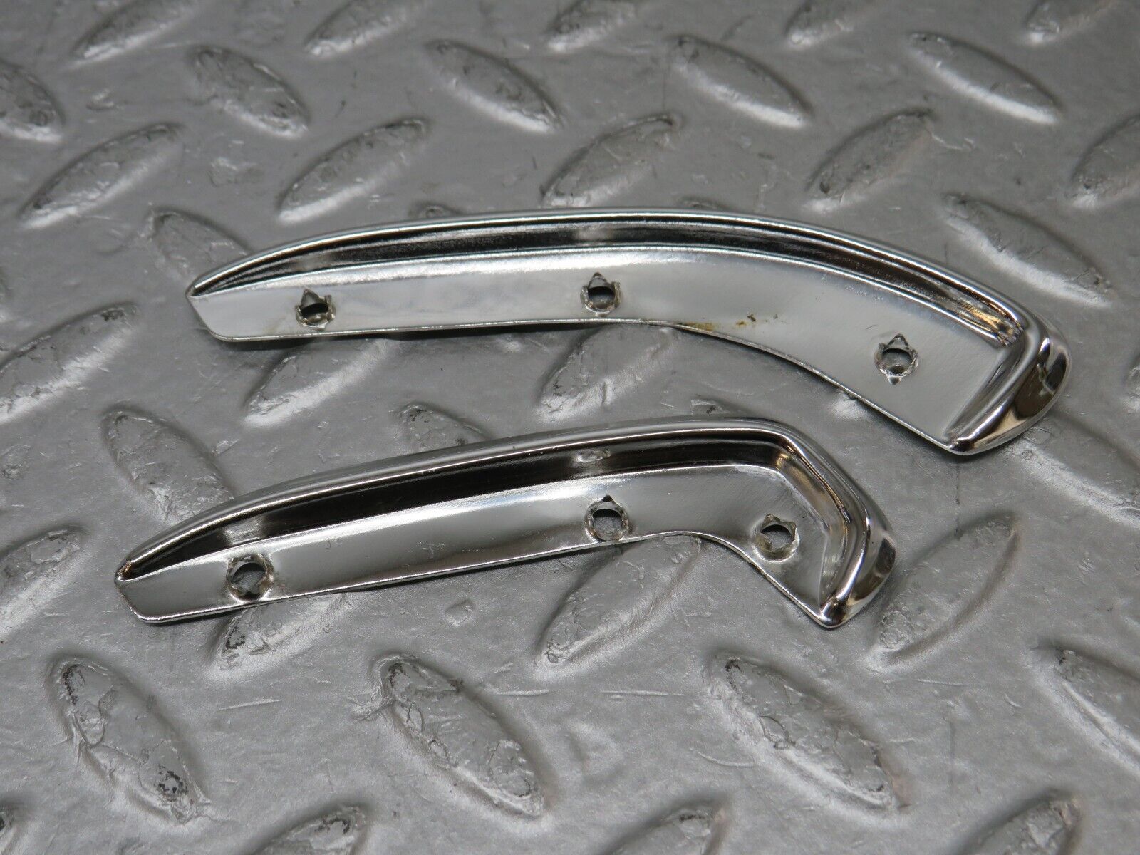 37300 Mercedes-Benz W109 300SEL Interior Door Handle Chrome Trim Pair Left