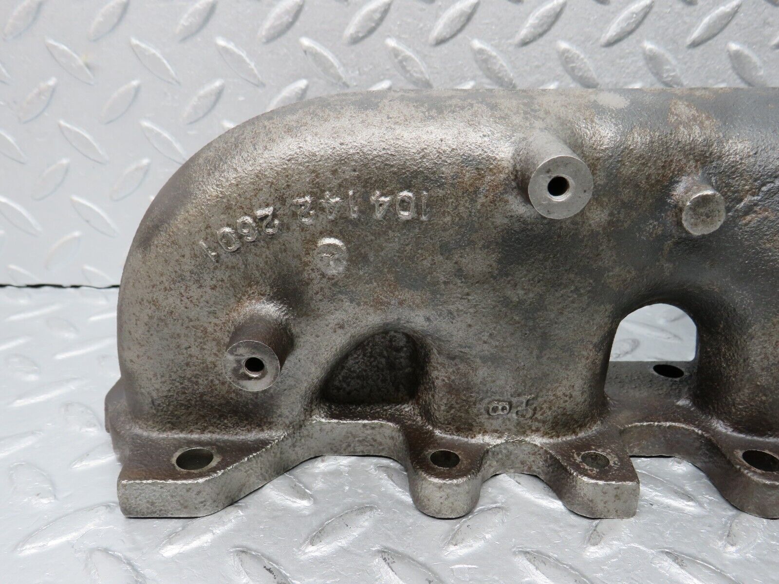 38552 Mercedes-Benz R129 280SL Coupe Exhaust Manifold Cylinder 1-3 1041422601