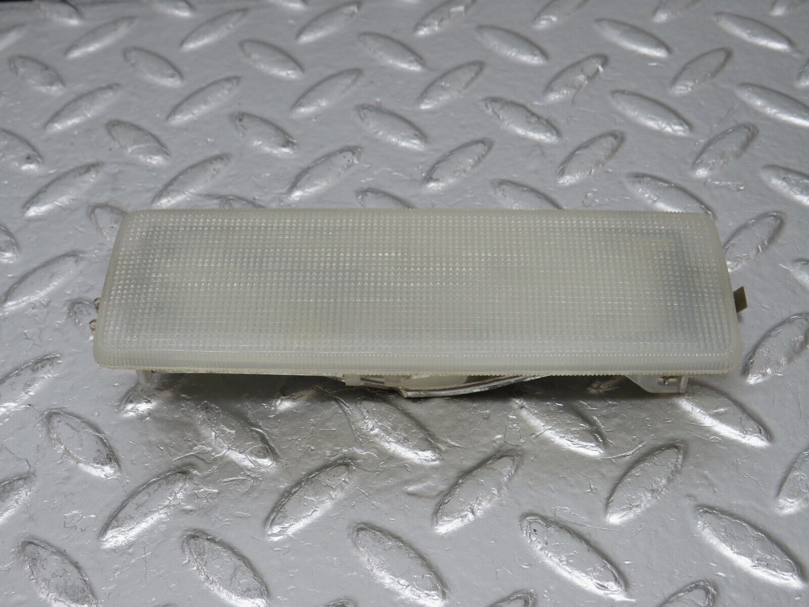 34305 Mercedes-Benz C126 380SEC Coupe Rear Dome Light 1268200101