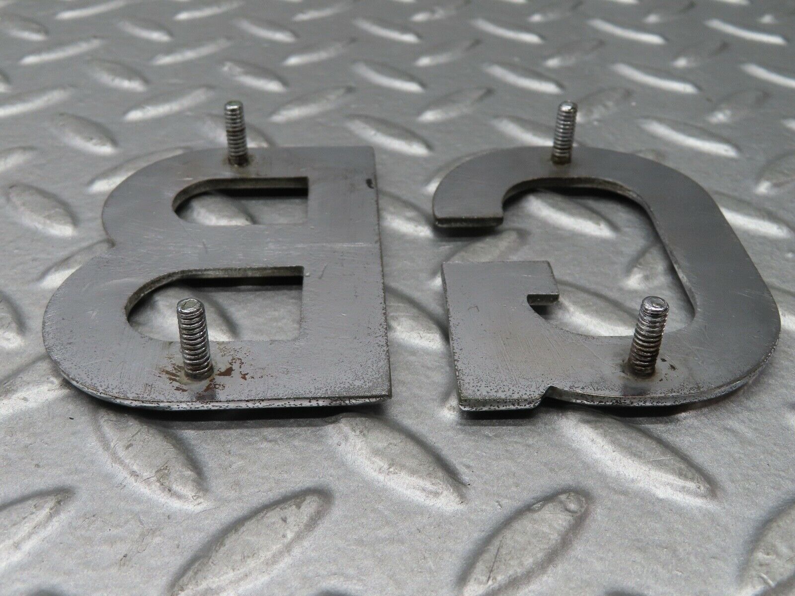 18711 Mercedes-Benz W120 W121 Ponton GB Chrome Boot Badge