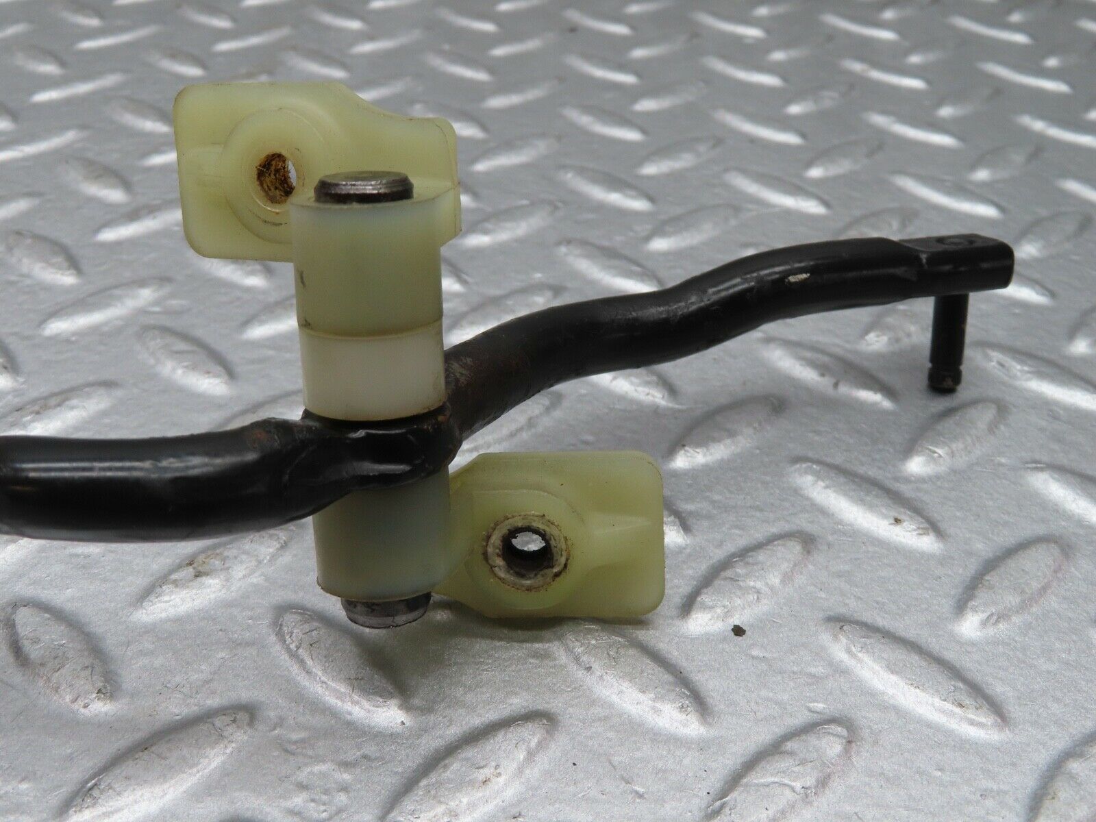 18170 Mercedes-Benz W123 200 Accelerator Pedal Linkage