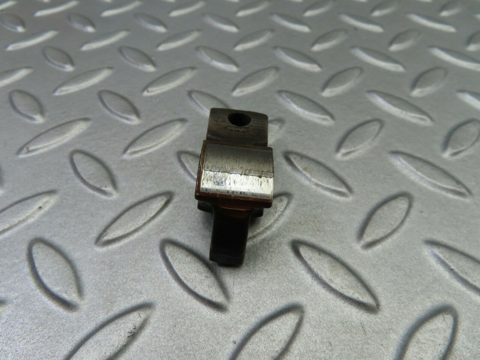 6283 Mercedes-Benz W126 380SE Rocker Arm