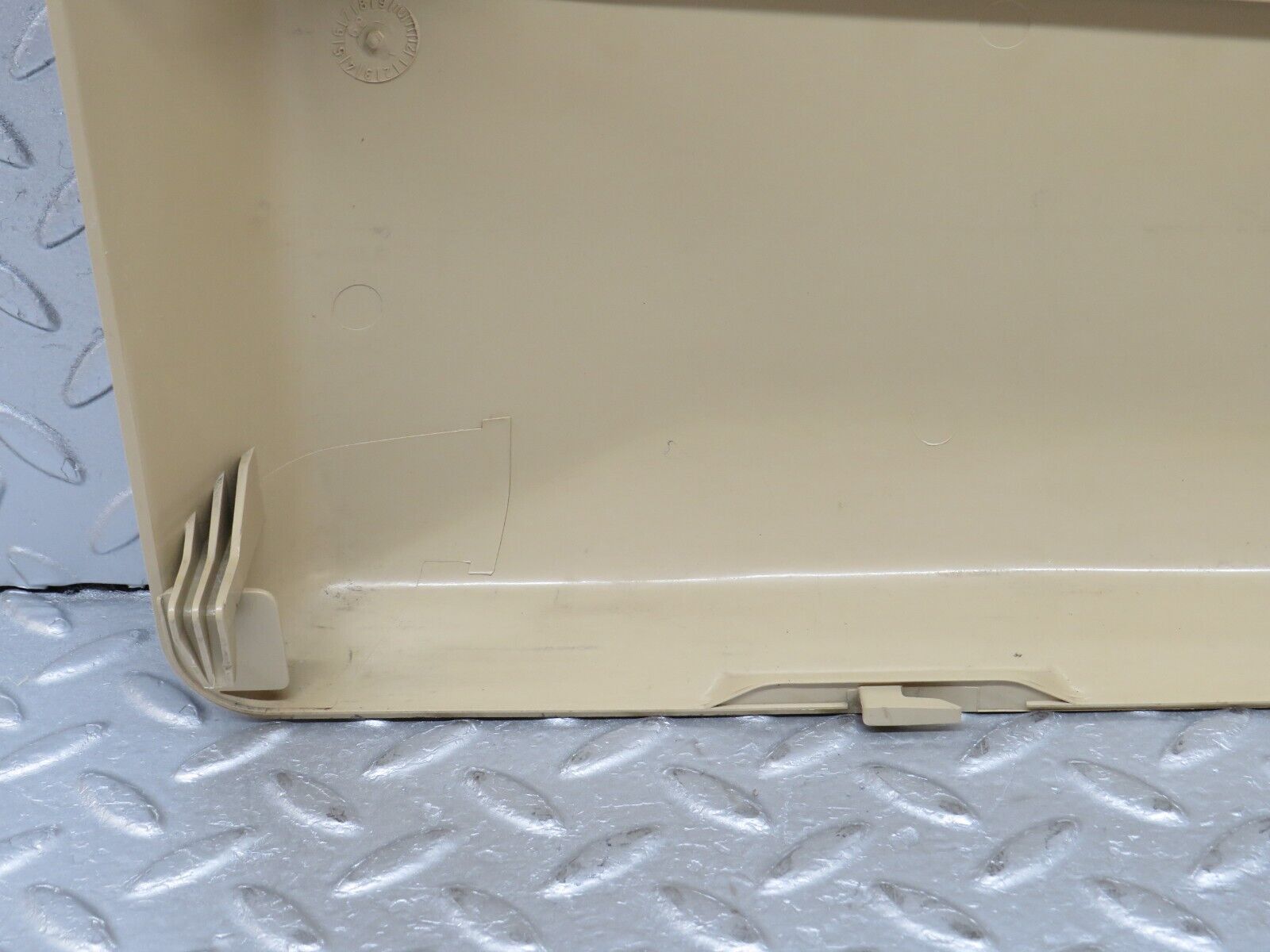 36589 Mercedes-Benz W201 190E 2.0L Front Left Door Pocket Beige 2017270164