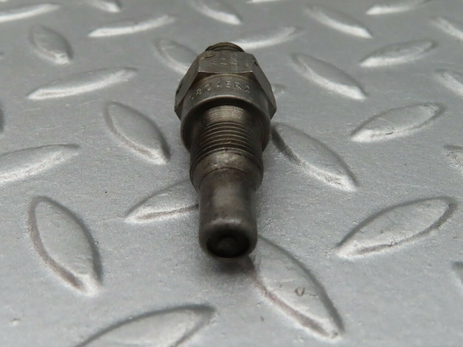 3521 Mercedes-Benz W108 280SE Fuel Injector Bosch DC8C45R2