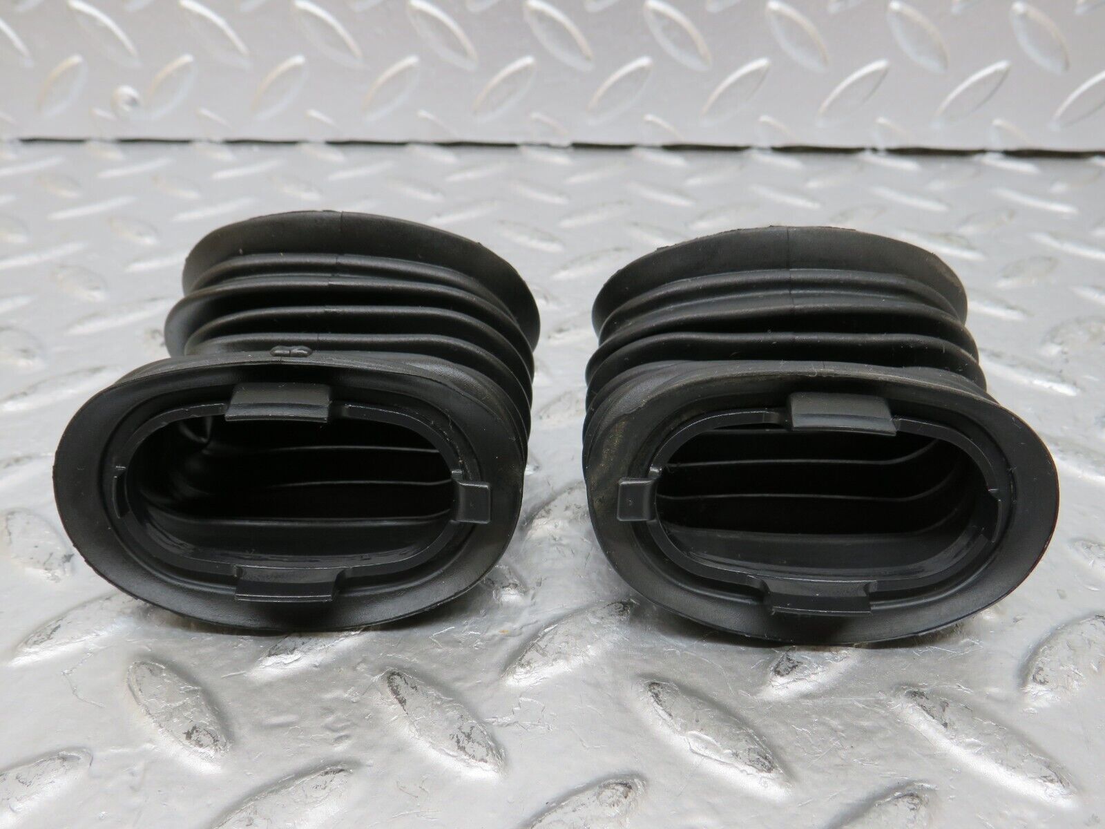 25791 Mercedes-Benz W124 280E Rear Door Wire Protector Rubber Pair 1248210597