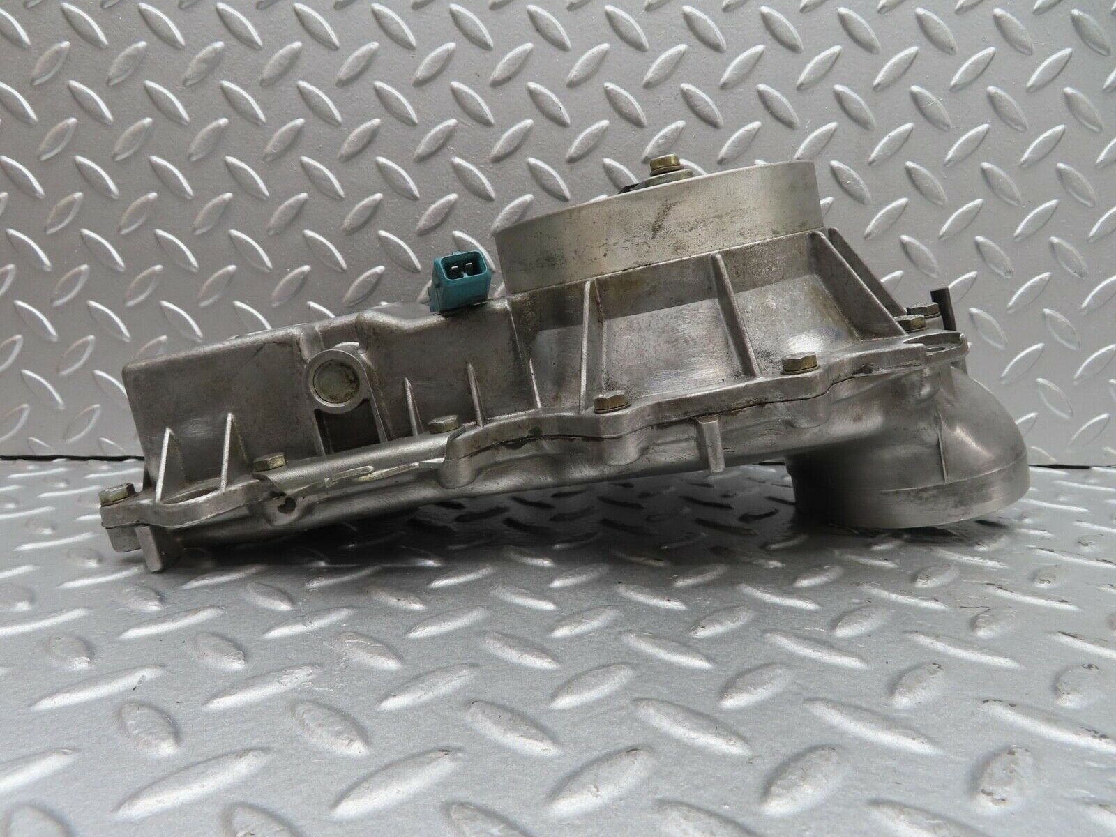 14391 Mercedes-Benz W116 350SE   Air Flow Mass Meter Sensor Bosch 0438120062