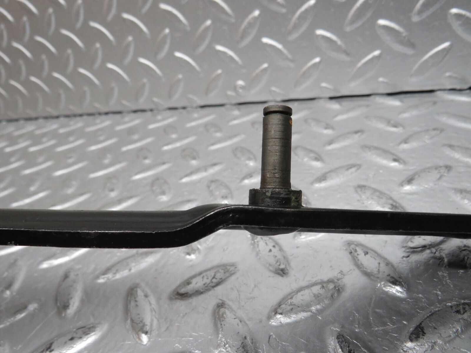 31129 Mercedes-Benz W123 200D Clutch Pedal With Rubber 1102910182