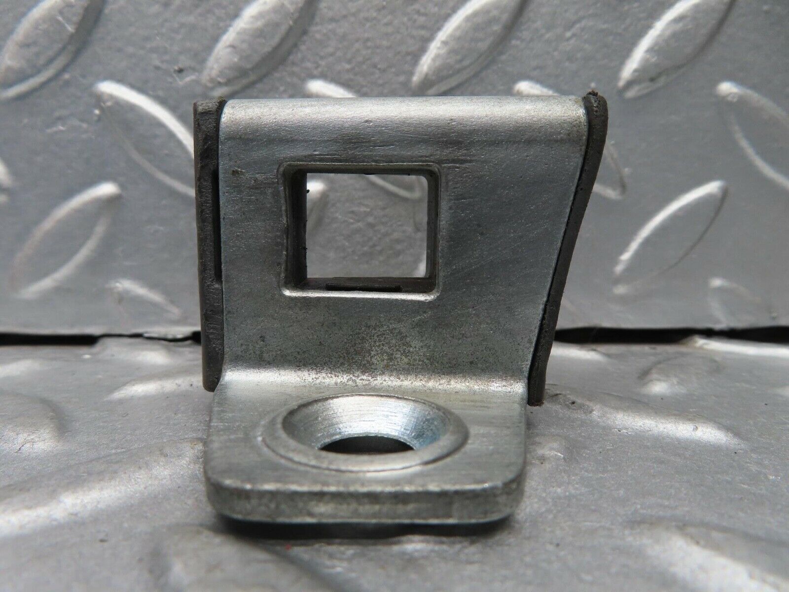 14590 Mercedes-Benz W201 190E Door Lock Latch